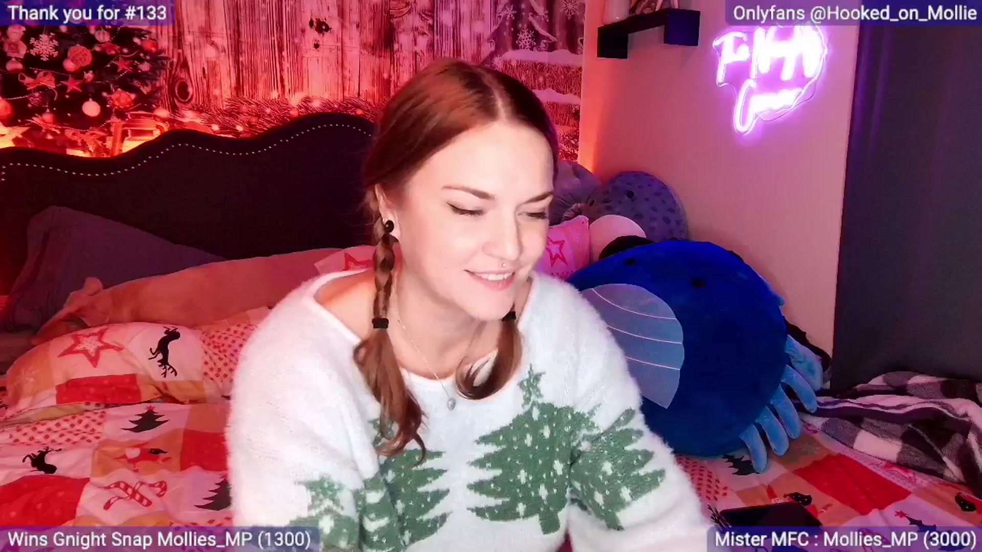 Gallery image thumbnail from MollieRose_'s myfreecams stream on, 12/24/2025, 05:39 image 18 of 20