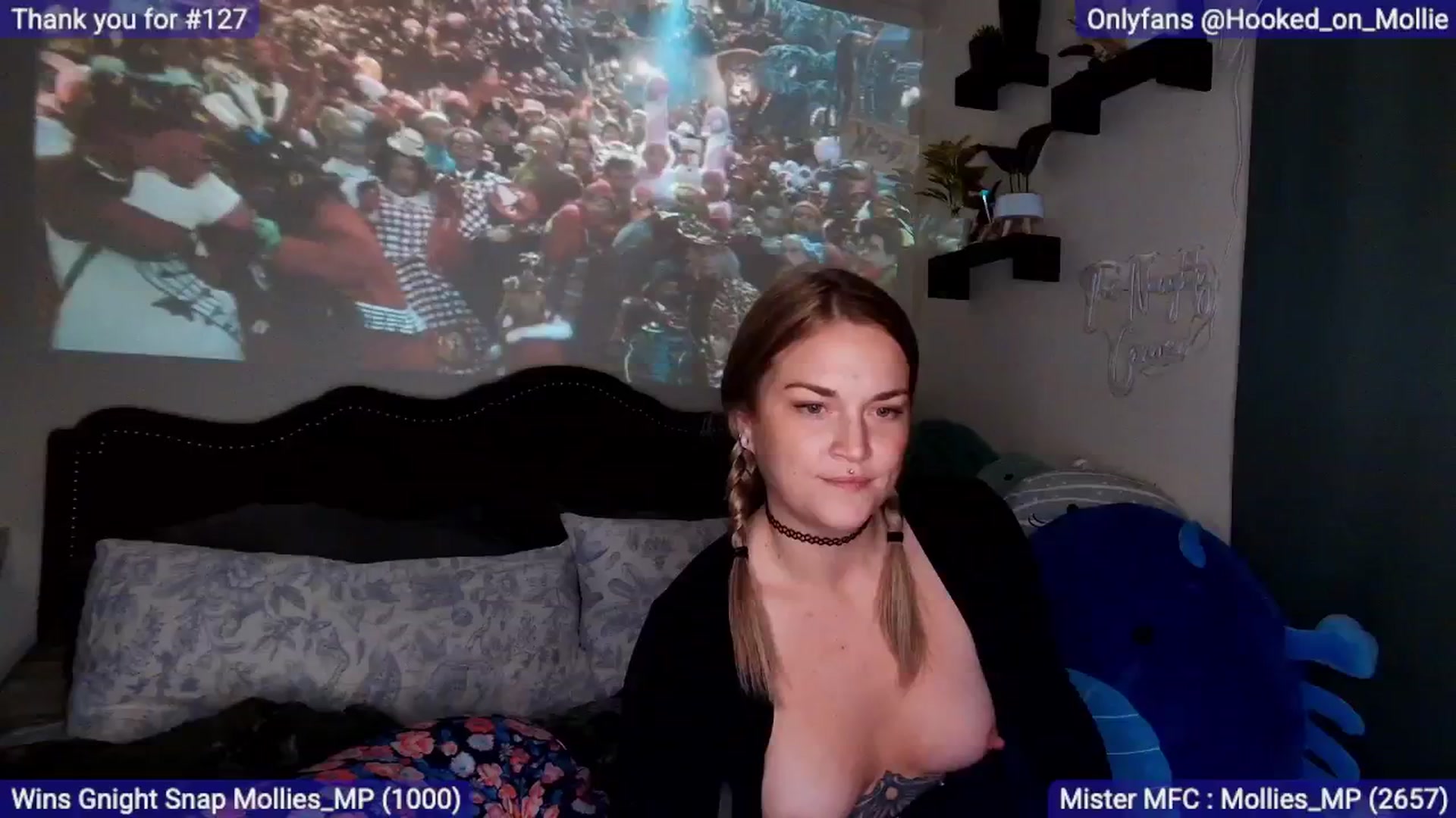 Gallery image thumbnail from MollieRose_'s myfreecams stream on, 12/30/2025, 04:44 image 3 of 20