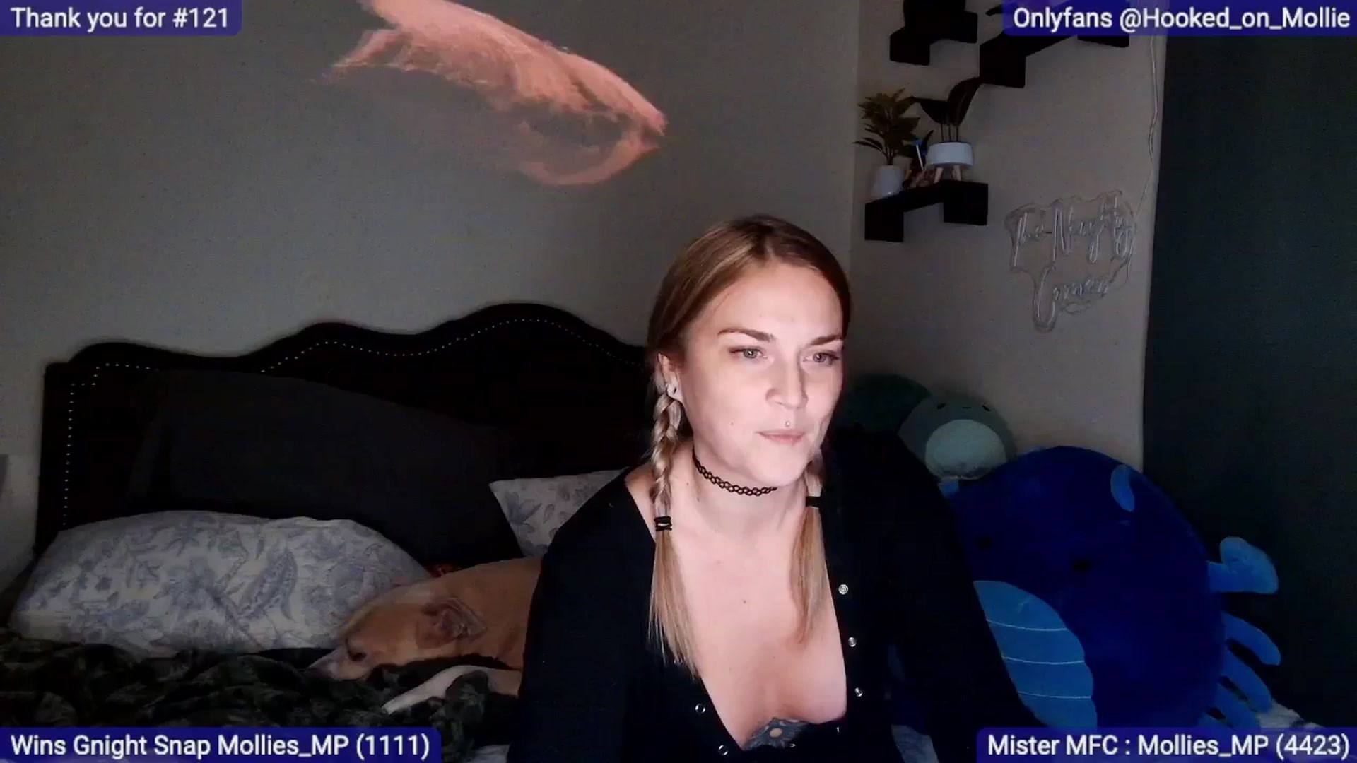 Gallery image thumbnail from MollieRose_'s myfreecams stream on, 12/30/2025, 04:44 image 16 of 20