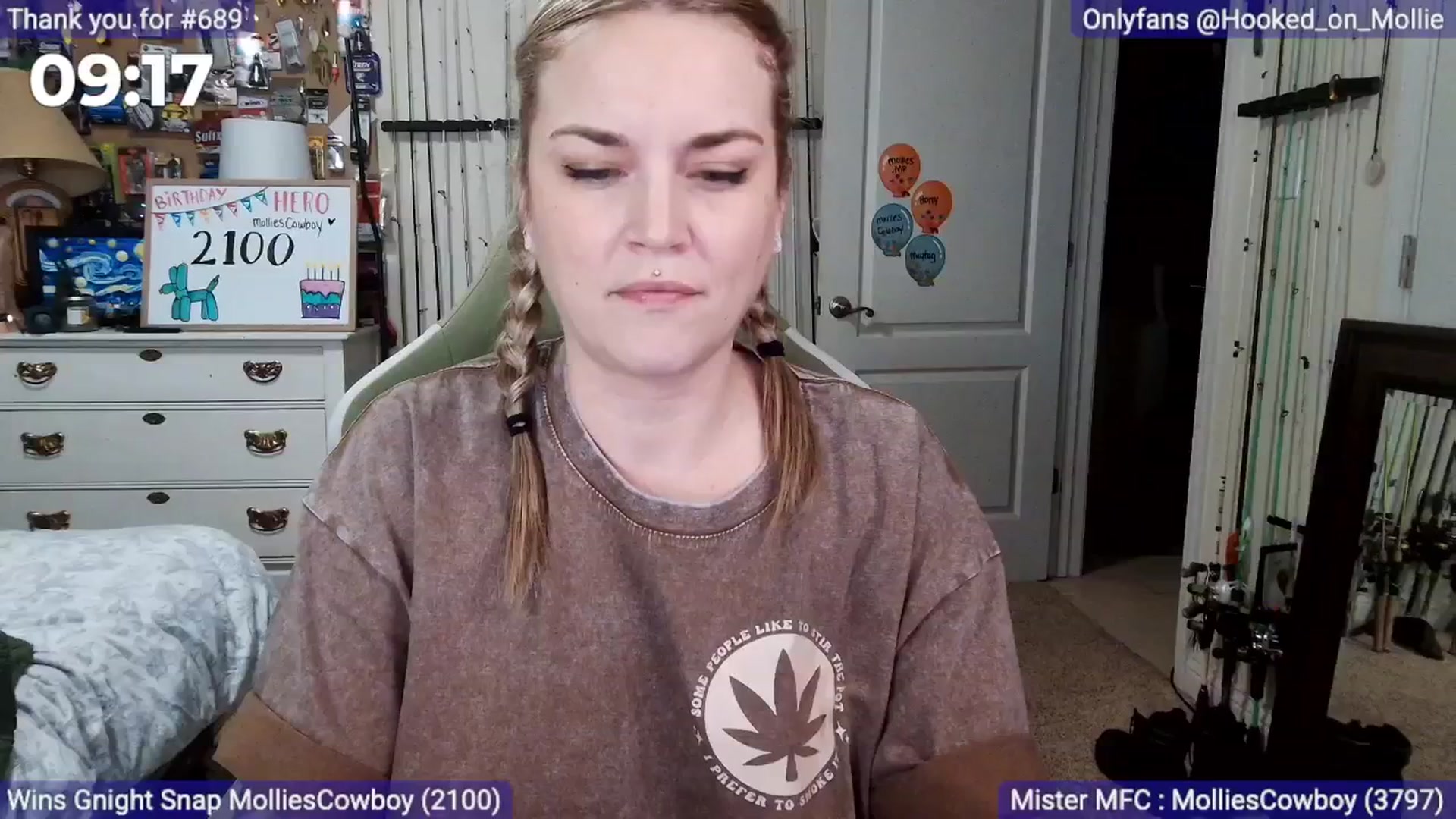 Gallery image thumbnail from MollieRose_'s myfreecams stream on, 01/06/2026, 04:22 image 14 of 20