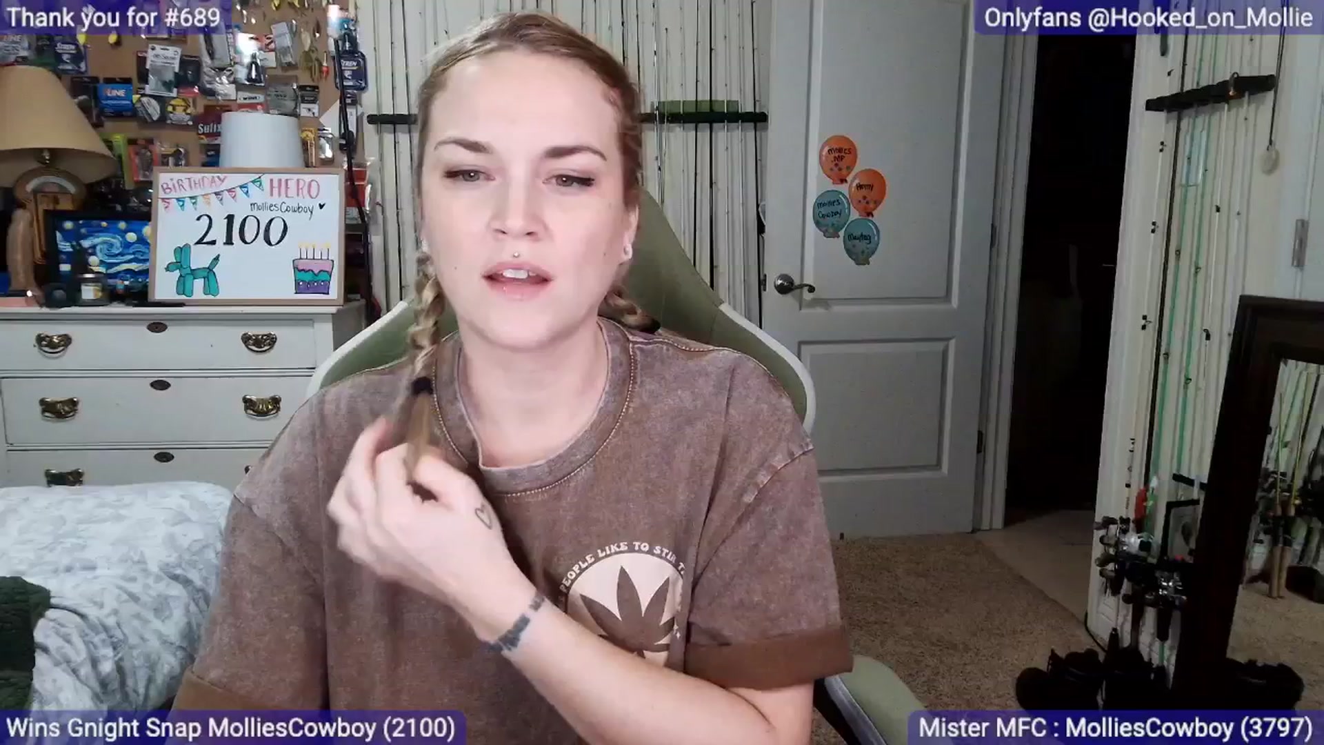 Gallery image thumbnail from MollieRose_'s myfreecams stream on, 01/06/2026, 04:22 image 1 of 20