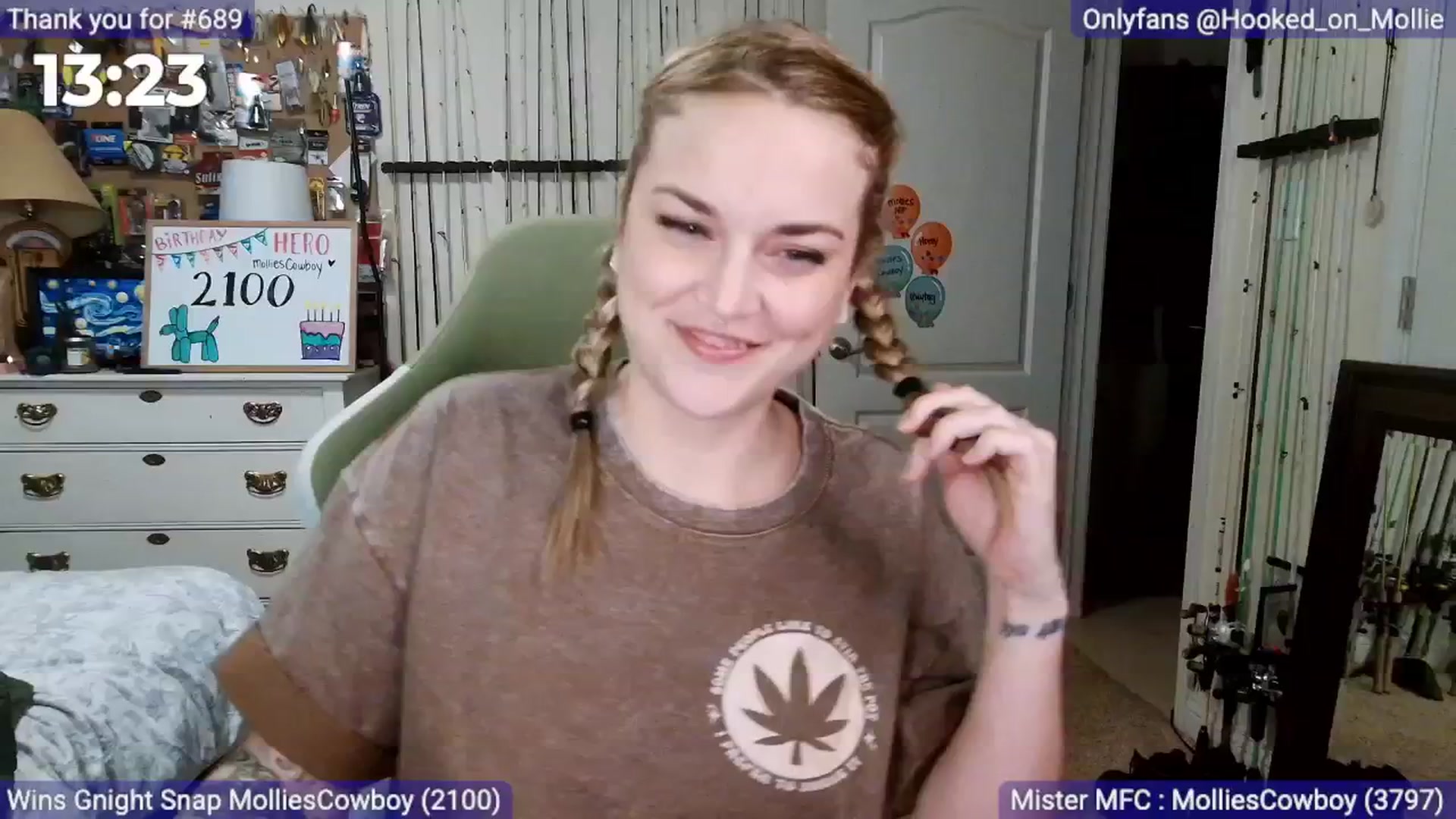 Gallery image thumbnail from MollieRose_'s myfreecams stream on, 01/06/2026, 04:22 image 11 of 20