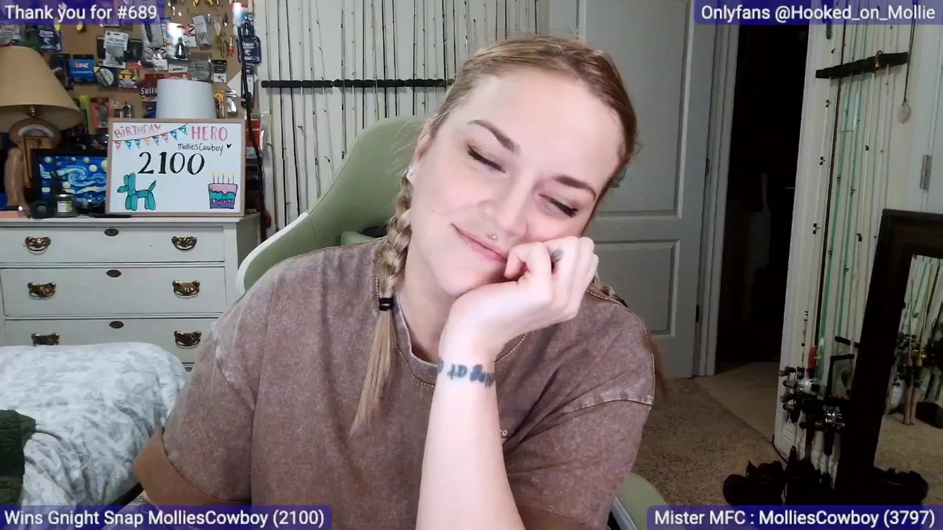 Gallery image thumbnail from MollieRose_'s myfreecams stream on, 01/06/2026, 04:22 image 5 of 20
