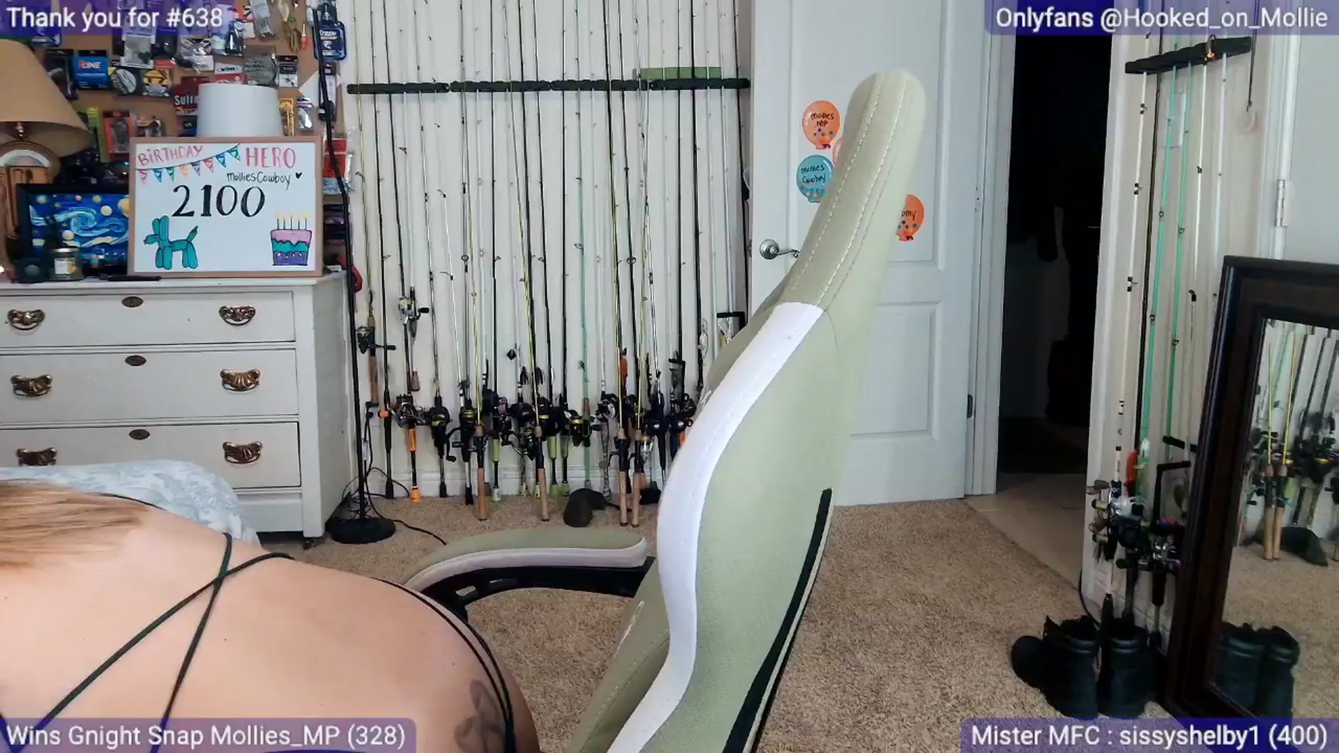 Gallery image thumbnail from MollieRose_'s myfreecams stream on, 01/07/2026, 03:01 image 4 of 20