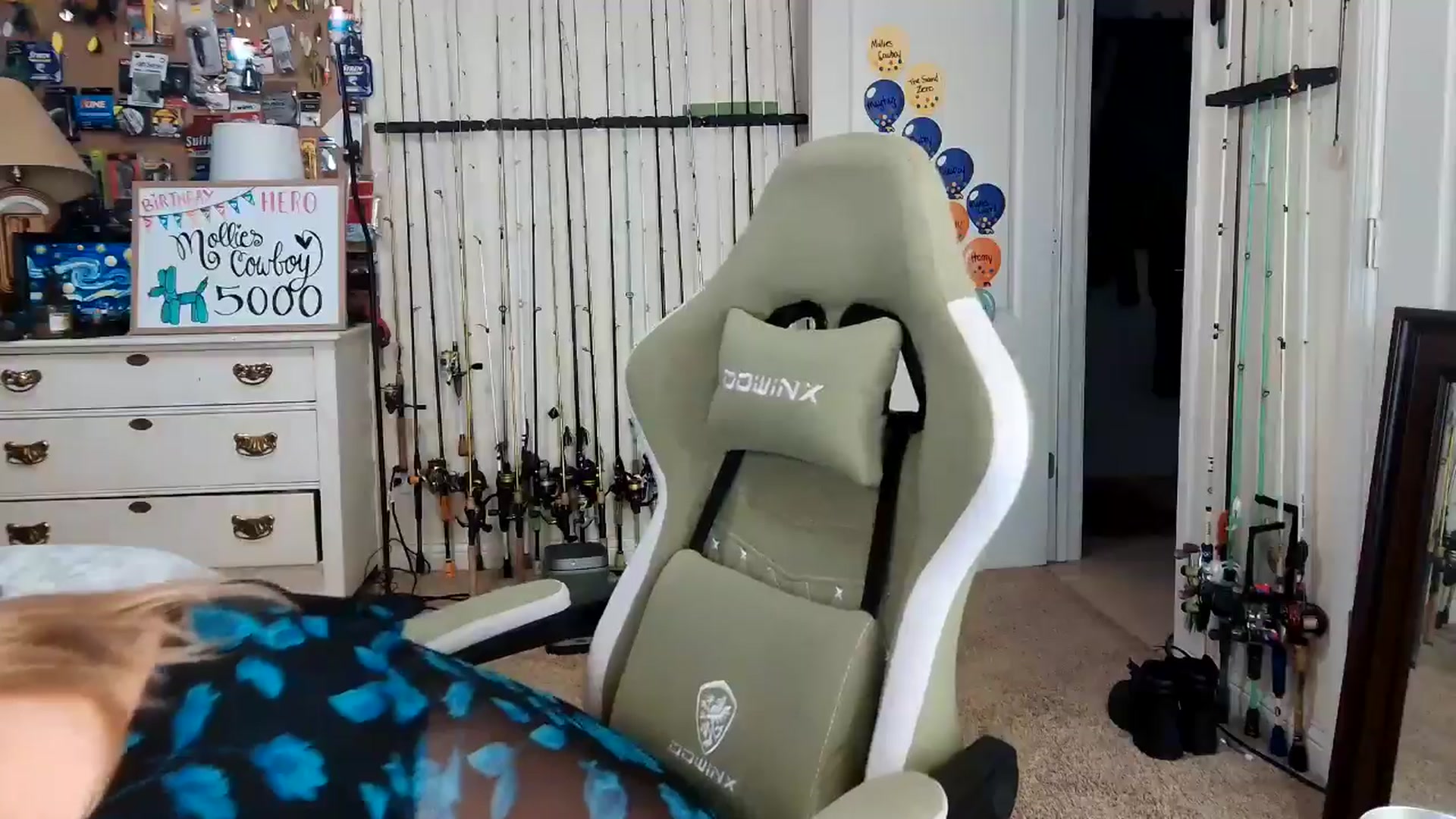 Gallery image thumbnail from MollieRose_'s myfreecams stream on, 01/14/2026, 04:52 image 14 of 20