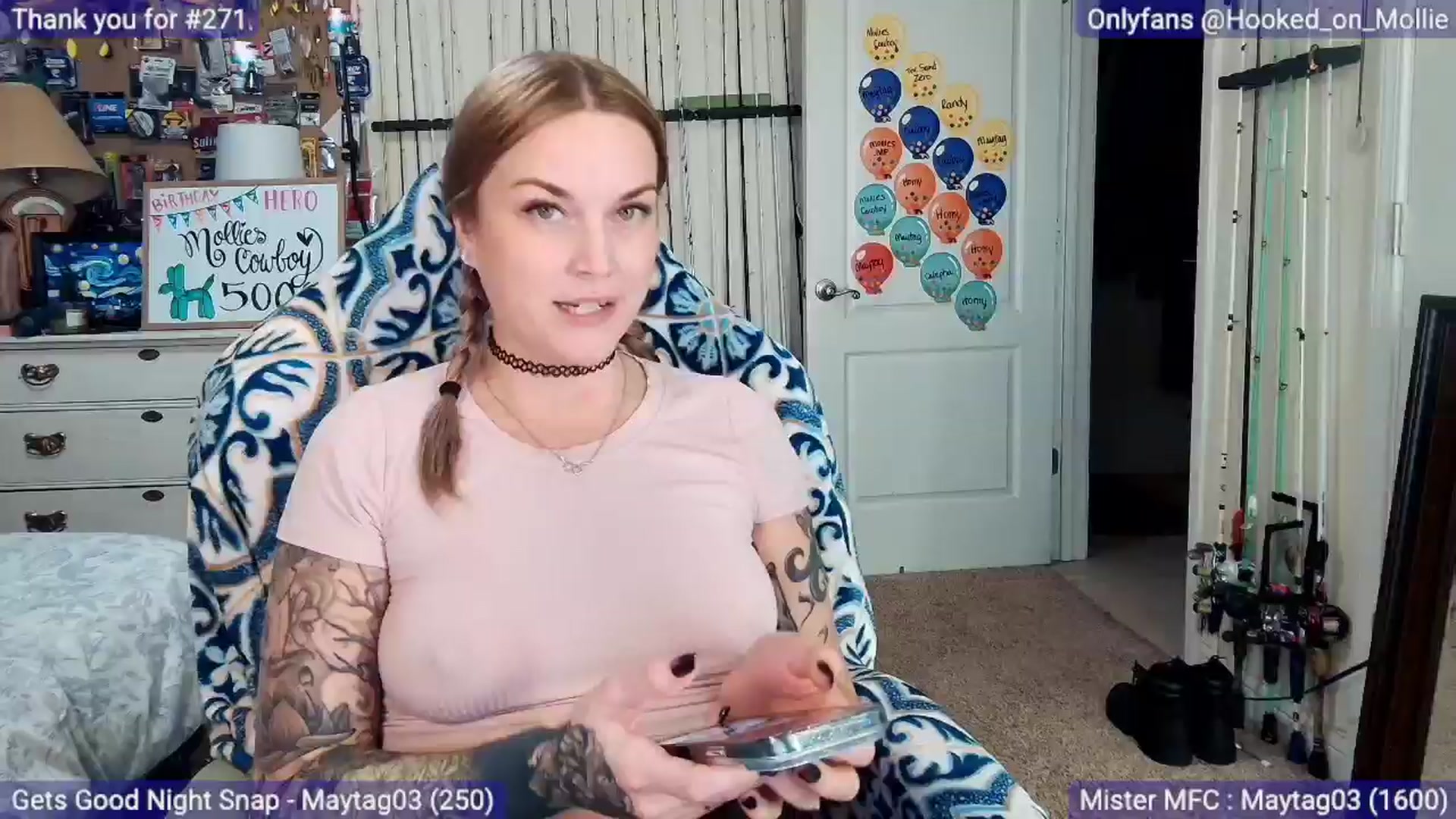 Gallery image thumbnail from MollieRose_'s myfreecams stream on, 01/15/2026, 04:11 image 6 of 20