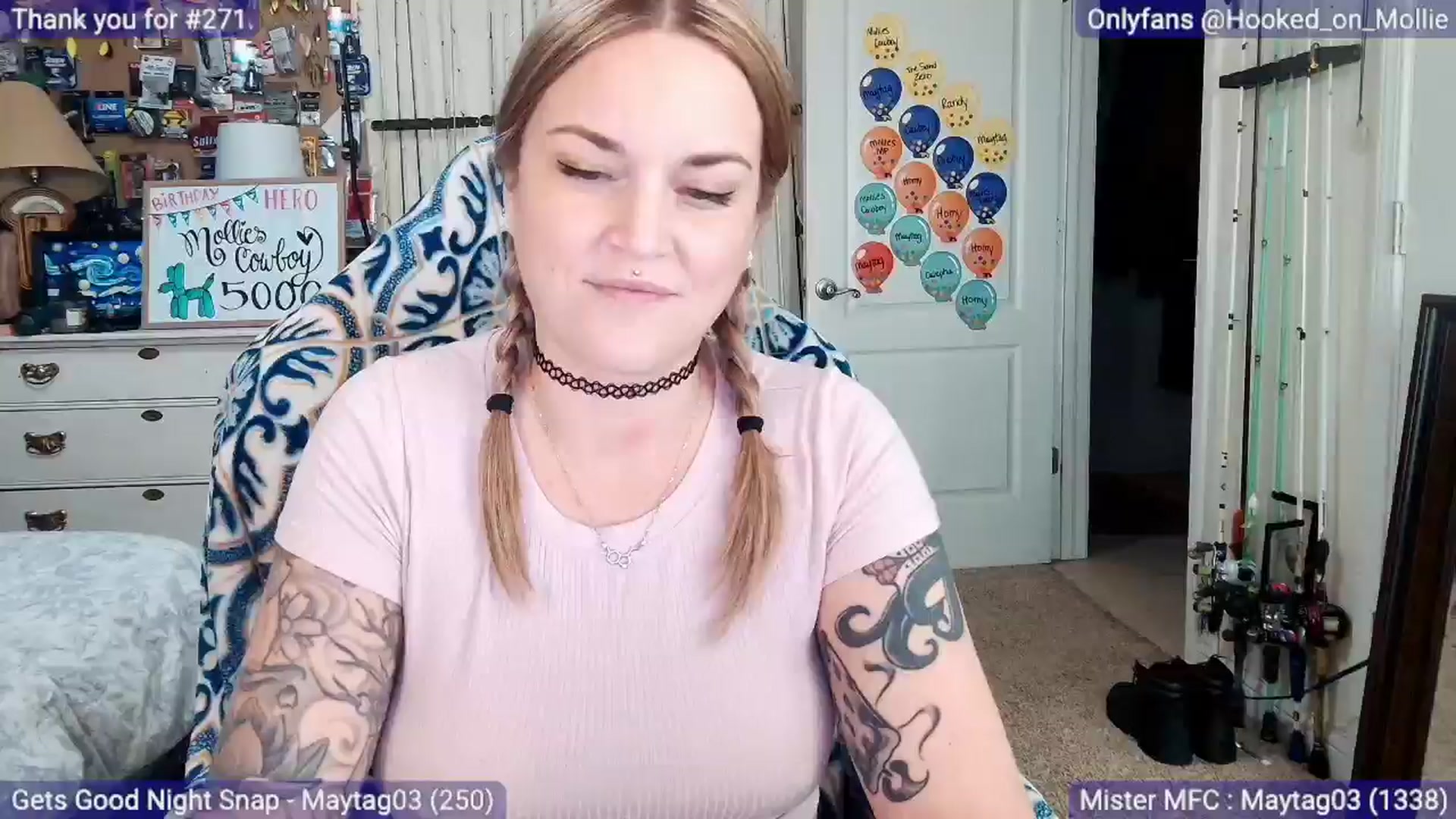 Gallery image thumbnail from MollieRose_'s myfreecams stream on, 01/15/2026, 04:11 image 3 of 20