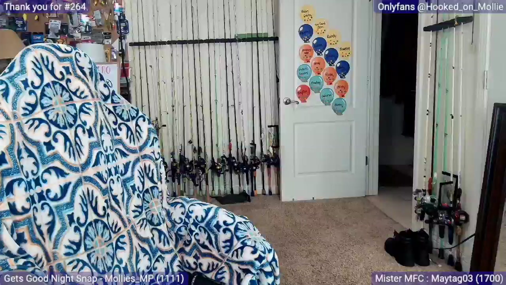 Gallery image thumbnail from MollieRose_'s myfreecams stream on, 01/15/2026, 04:11 image 9 of 20