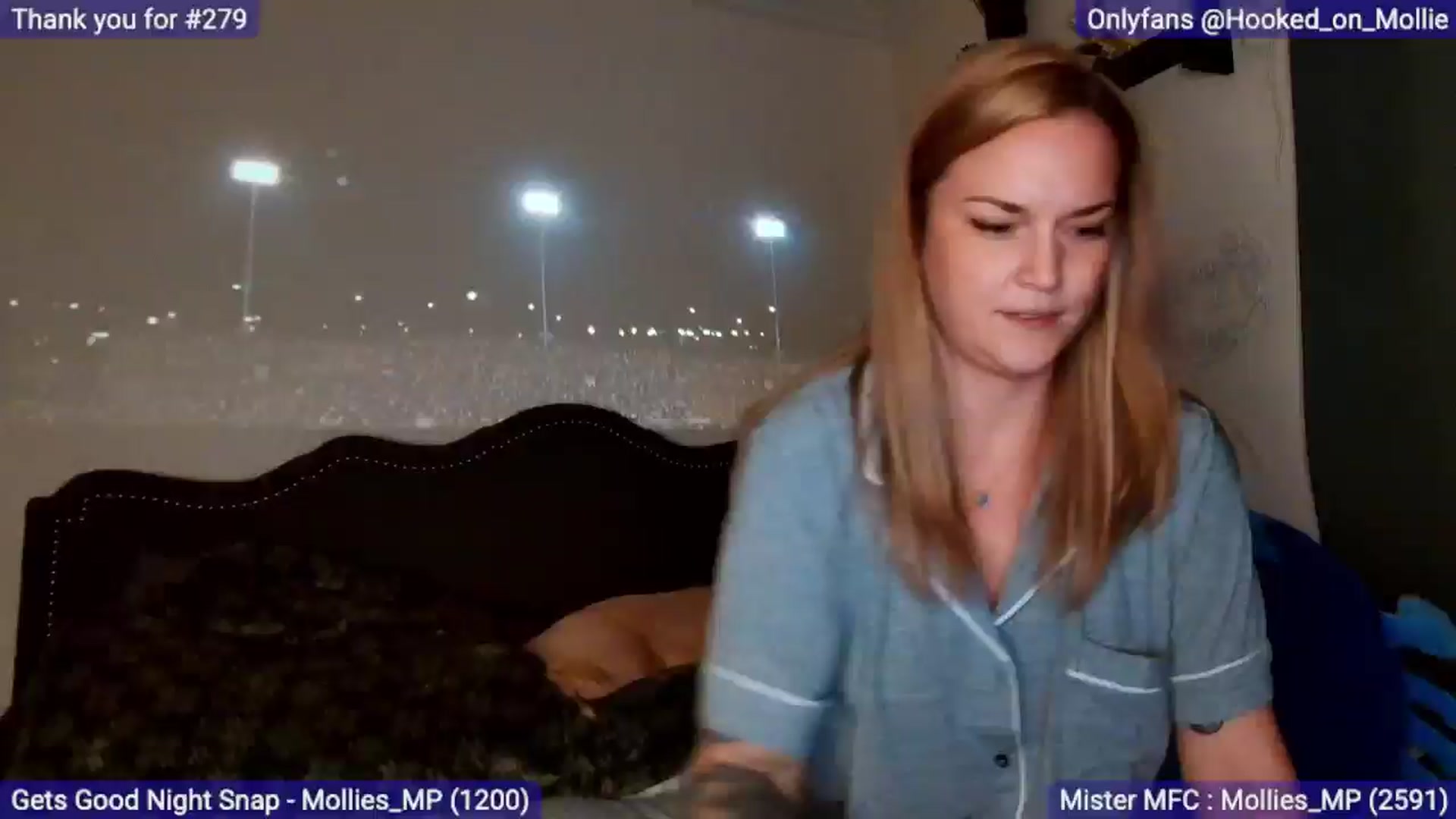 Gallery image thumbnail from MollieRose_'s myfreecams stream on, 01/17/2026, 05:48 image 14 of 20