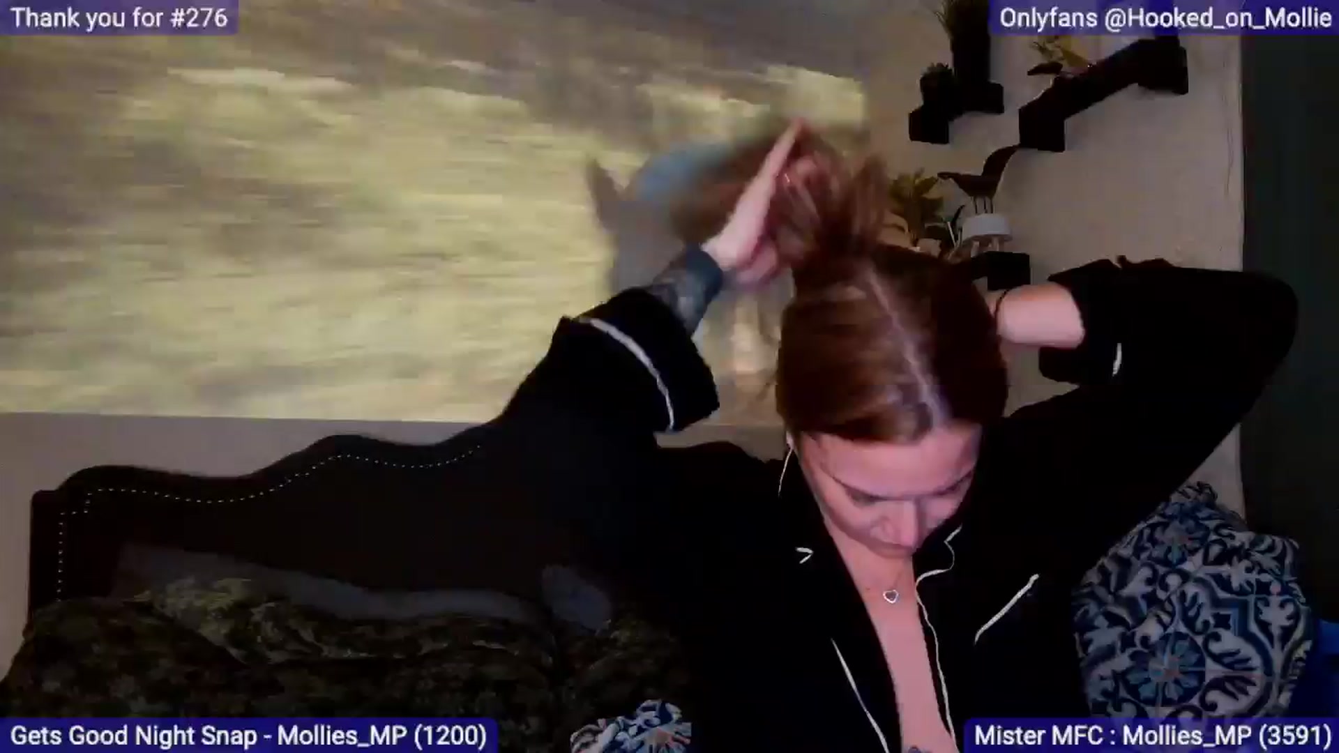 Gallery image thumbnail from MollieRose_'s myfreecams stream on, 01/17/2026, 06:05 image 1 of 20
