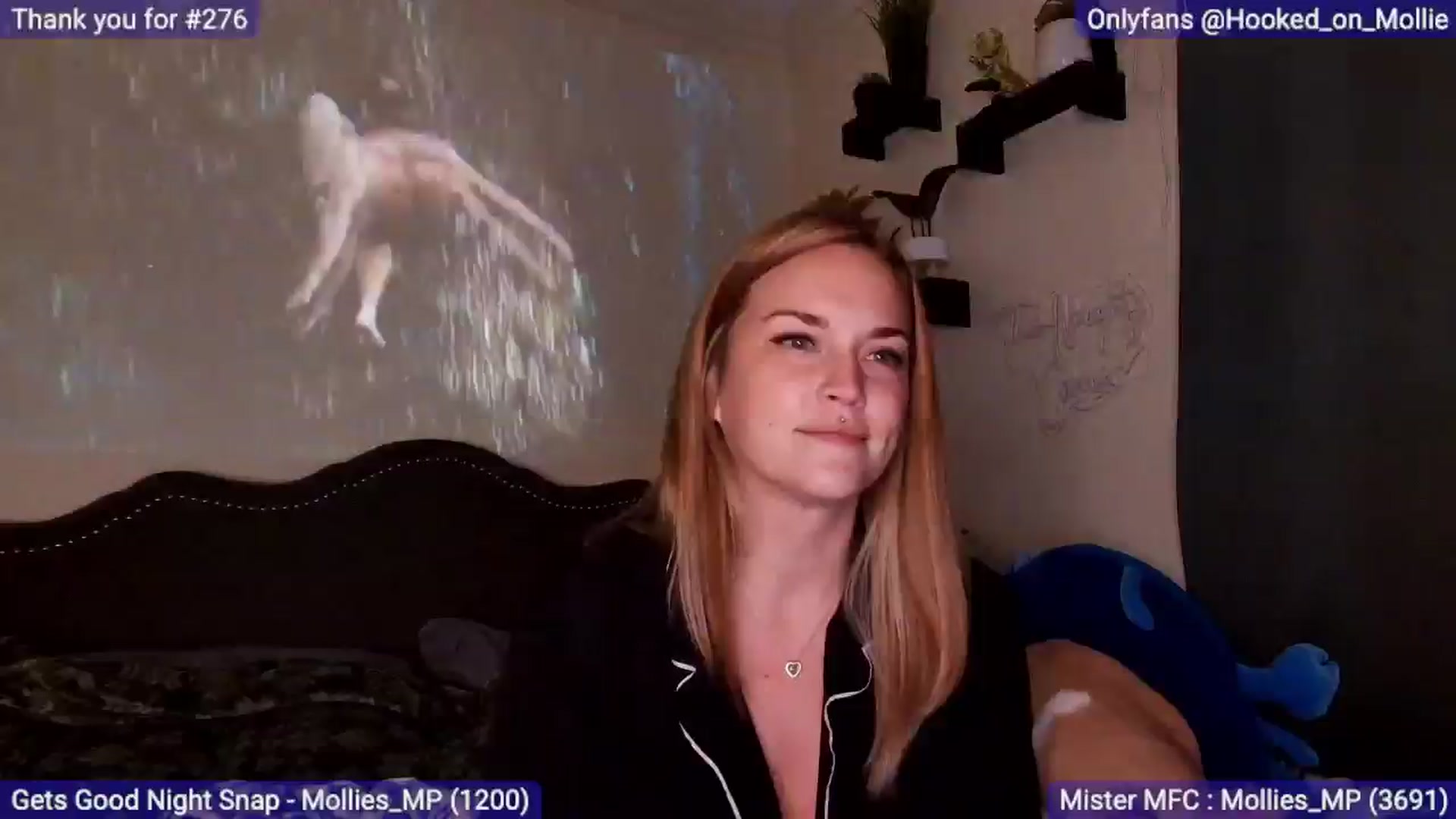 Gallery image thumbnail from MollieRose_'s myfreecams stream on, 01/17/2026, 06:05 image 6 of 20