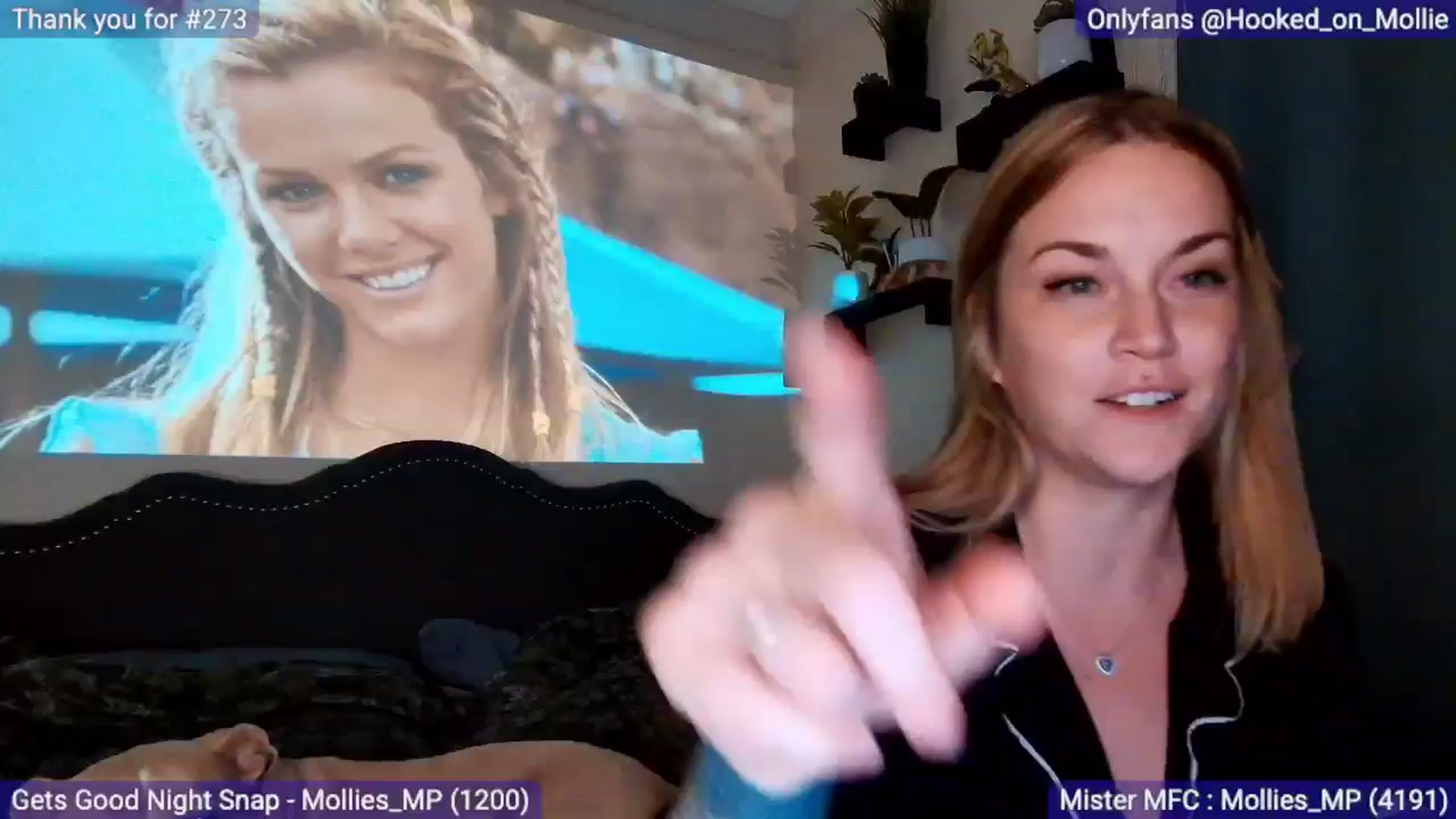 Gallery image thumbnail from MollieRose_'s myfreecams stream on, 01/17/2026, 06:05 image 19 of 20