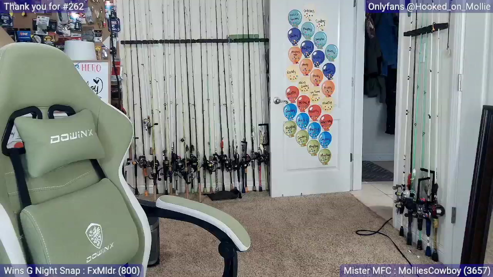 Gallery image thumbnail from MollieRose_'s myfreecams stream on, 01/22/2026, 04:10 image 8 of 20