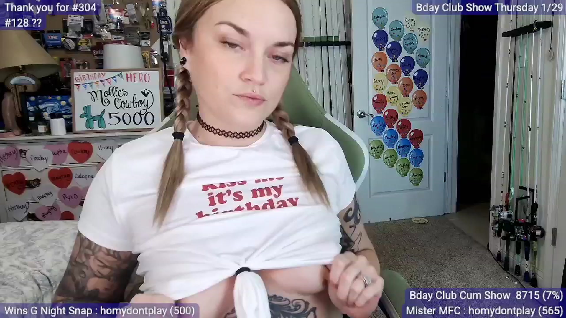 Gallery image thumbnail from MollieRose_'s myfreecams stream on, 01/27/2026, 03:19 image 17 of 20