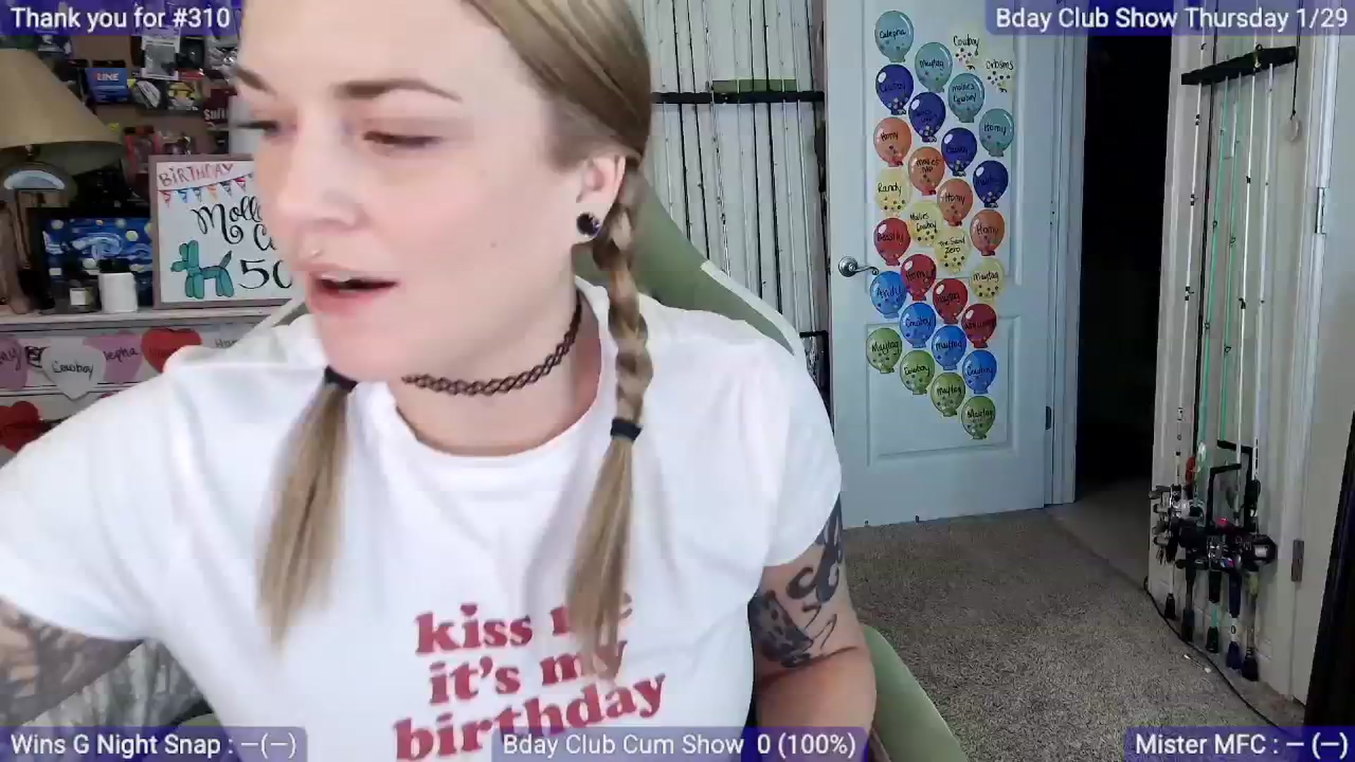 Gallery image thumbnail from MollieRose_'s myfreecams stream on, 01/27/2026, 03:19 image 7 of 20