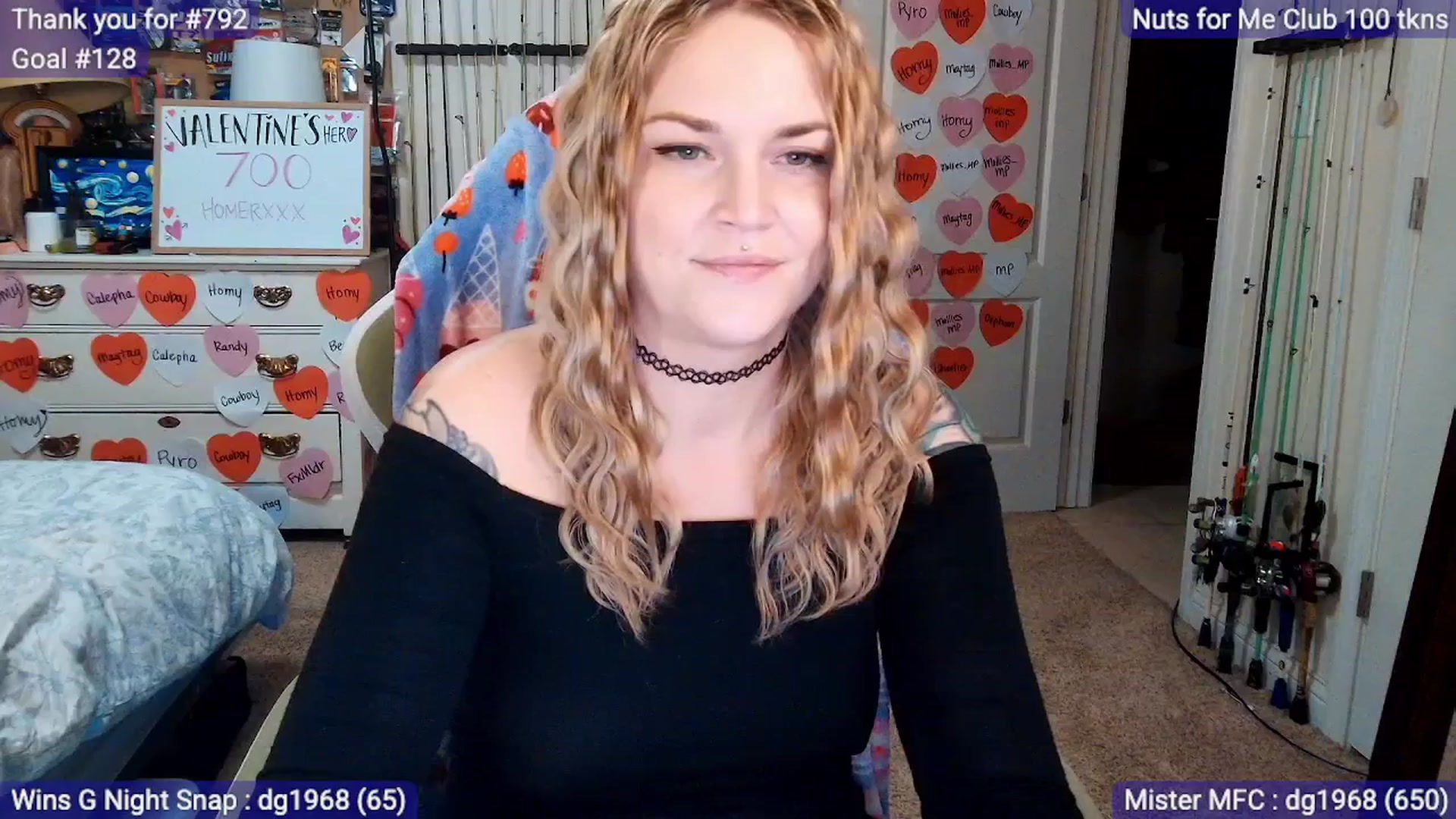 Gallery image thumbnail from MollieRose_'s myfreecams stream on, 02/04/2026, 01:43 image 15 of 20
