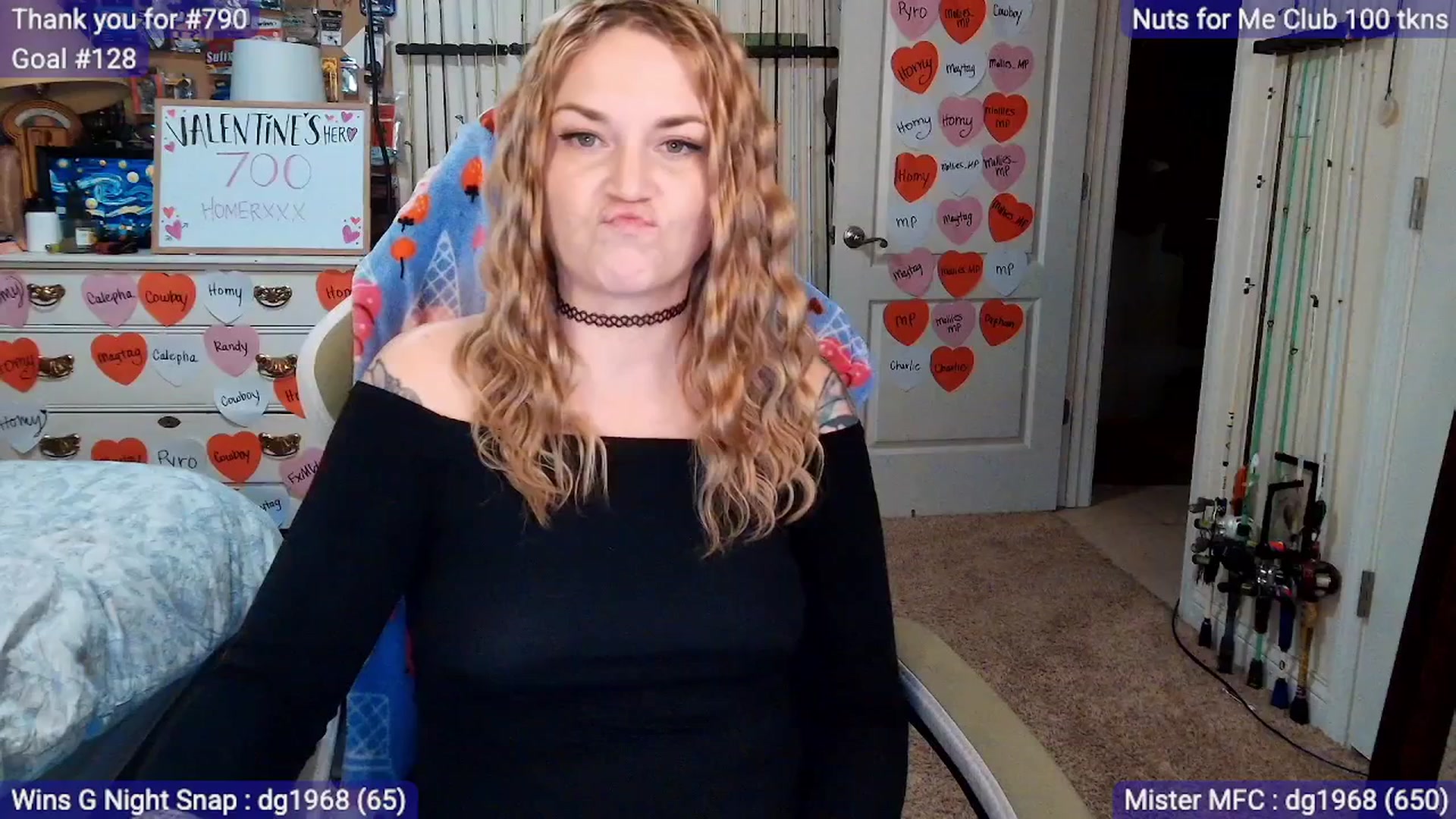 Gallery image thumbnail from MollieRose_'s myfreecams stream on, 02/04/2026, 01:43 image 16 of 20