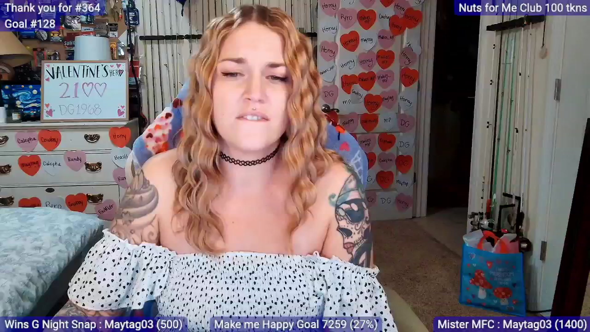 Gallery image thumbnail from MollieRose_'s myfreecams stream on, 02/10/2026, 04:46 image 9 of 20