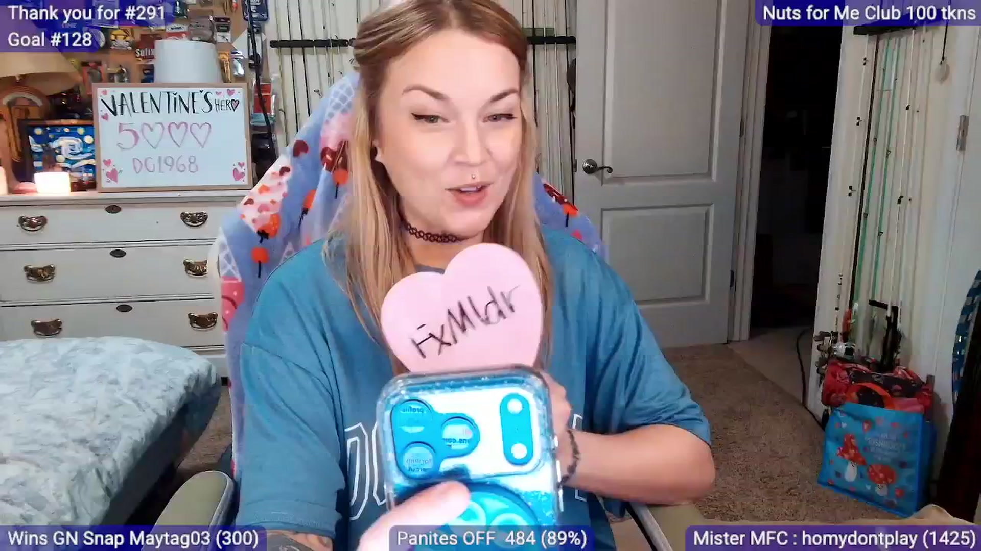 Gallery image thumbnail from MollieRose_'s myfreecams stream on, 02/17/2026, 04:39 image 9 of 20