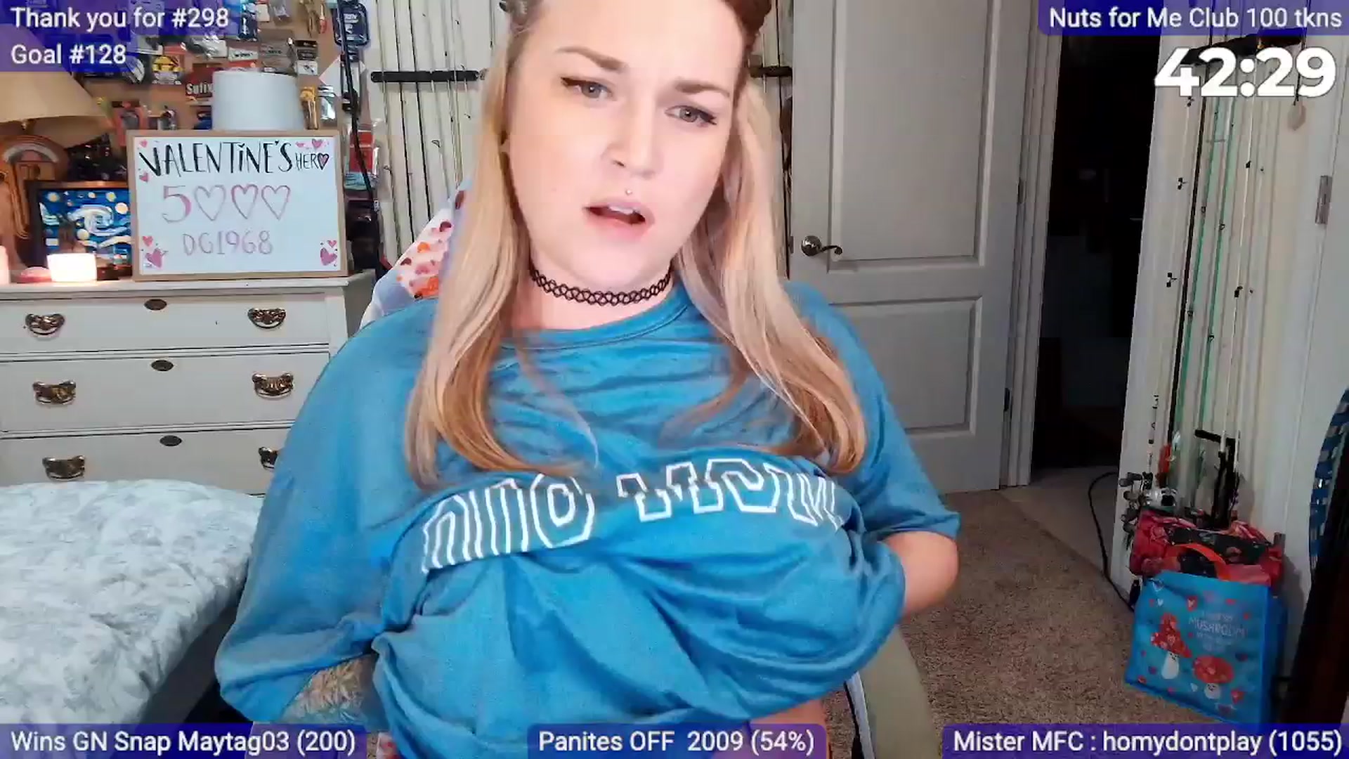 Gallery image thumbnail from MollieRose_'s myfreecams stream on, 02/17/2026, 04:39 image 5 of 20