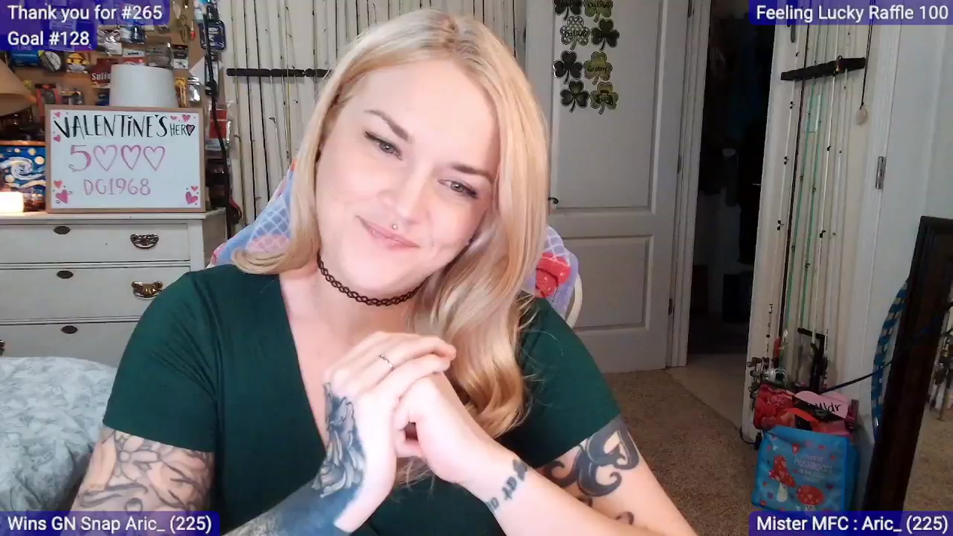 Gallery image thumbnail from MollieRose_'s myfreecams stream on, 02/18/2026, 01:18 image 1 of 20