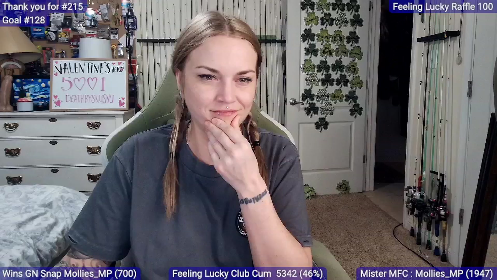 Gallery image thumbnail from MollieRose_'s myfreecams stream on, 02/26/2026, 04:43 image 18 of 20