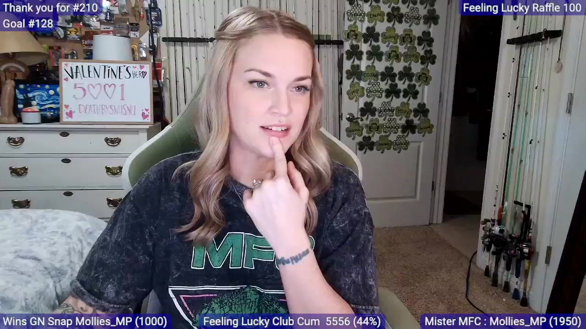 Gallery image thumbnail from MollieRose_'s myfreecams stream on, 02/27/2026, 05:10 image 16 of 20
