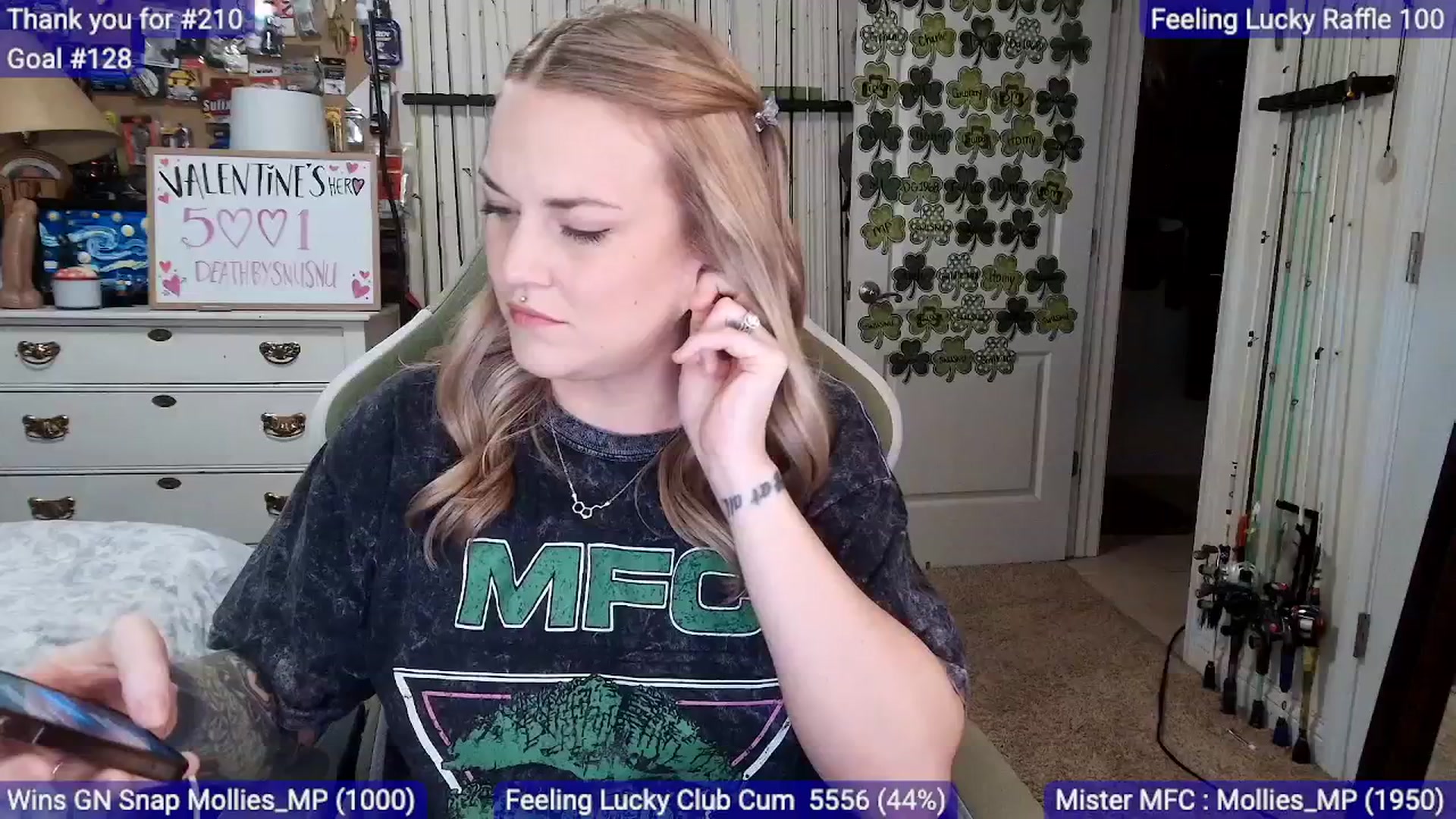 Gallery image thumbnail from MollieRose_'s myfreecams stream on, 02/27/2026, 05:10 image 15 of 20