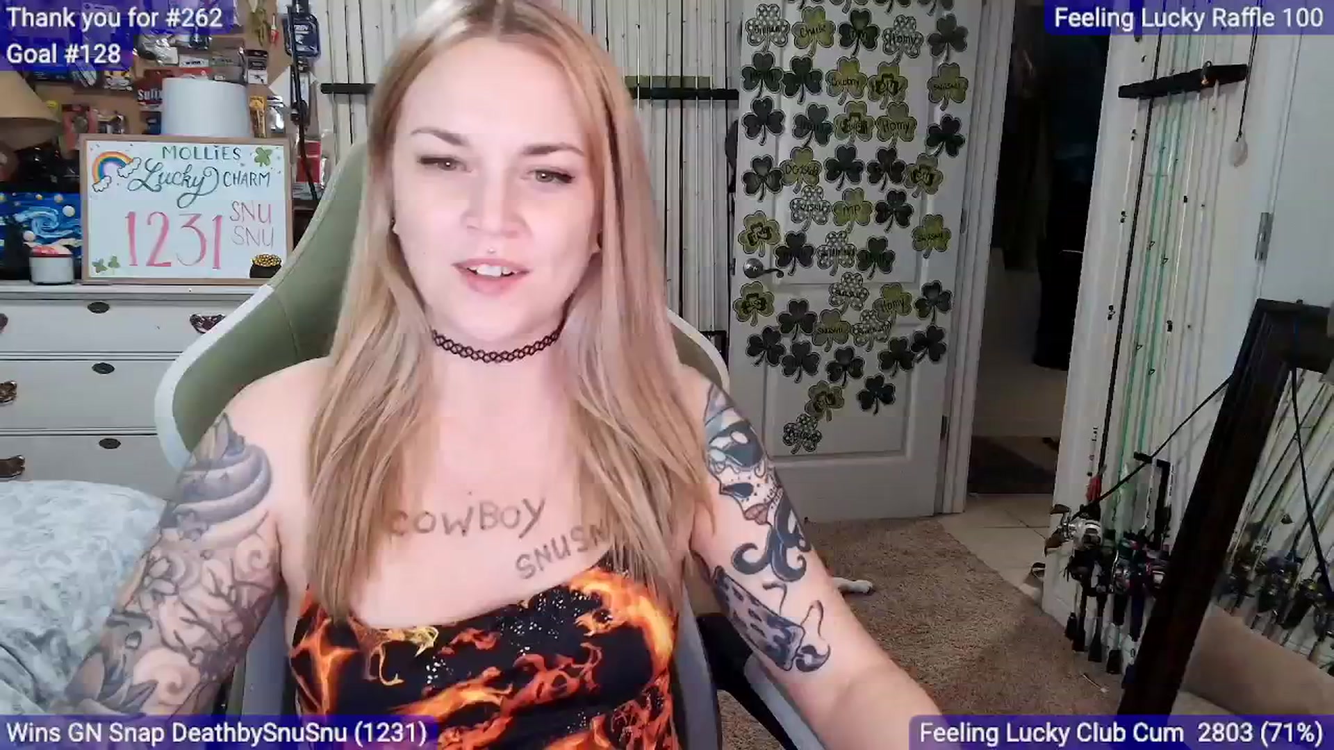Gallery image thumbnail from MollieRose_'s myfreecams stream on, 03/05/2026, 04:38 image 16 of 20