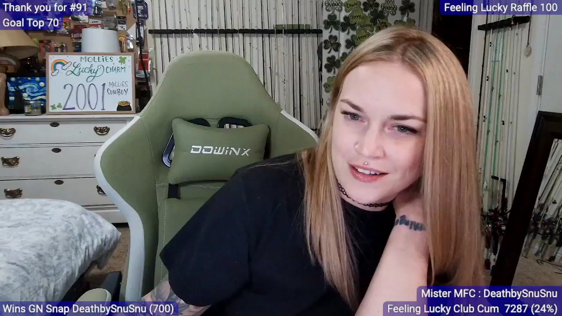 Gallery image thumbnail from MollieRose_'s myfreecams stream on, 03/07/2026, 05:00 image 12 of 20