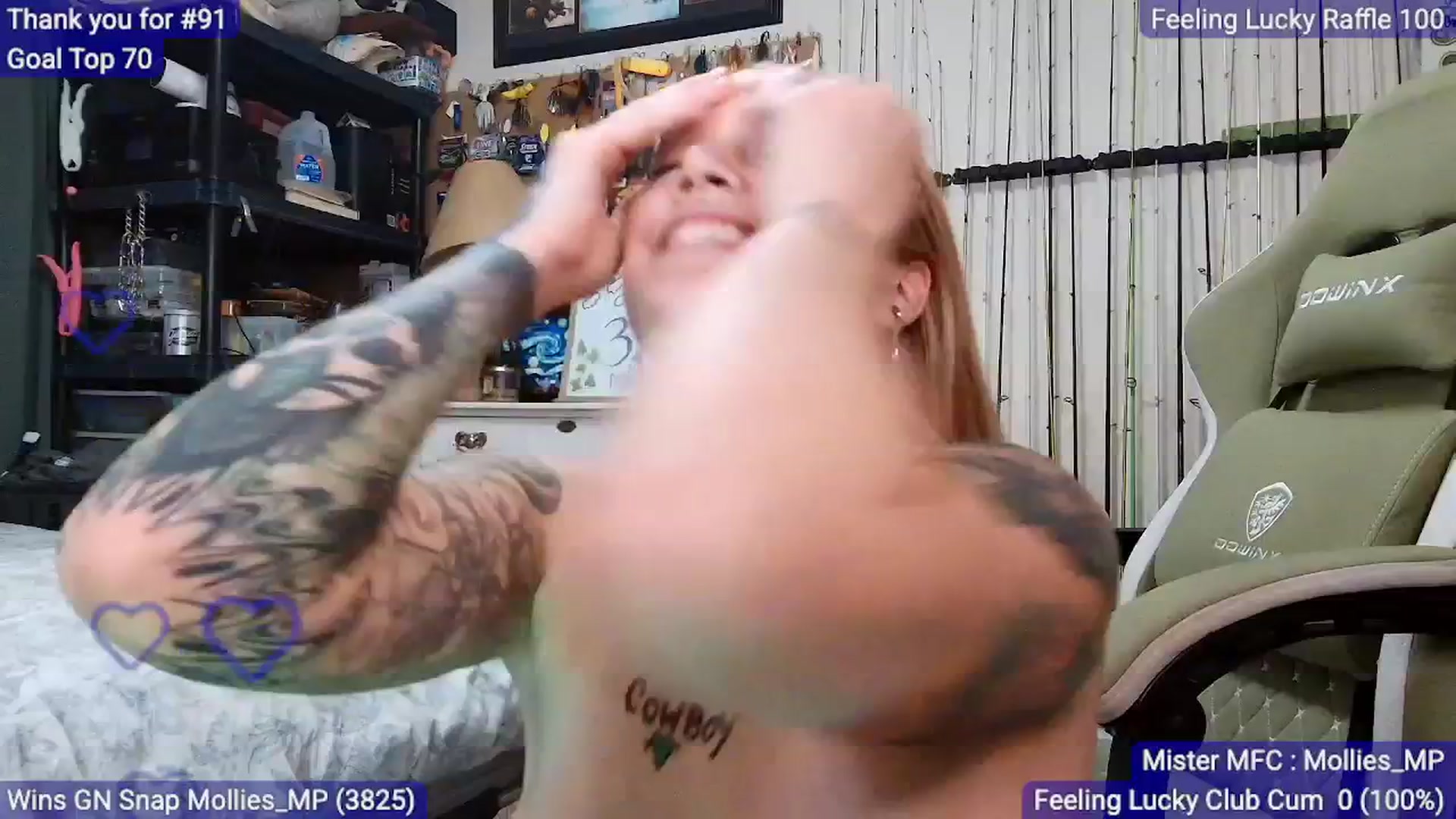 Gallery image thumbnail from MollieRose_'s myfreecams stream on, 03/11/2026, 01:52 image 19 of 20