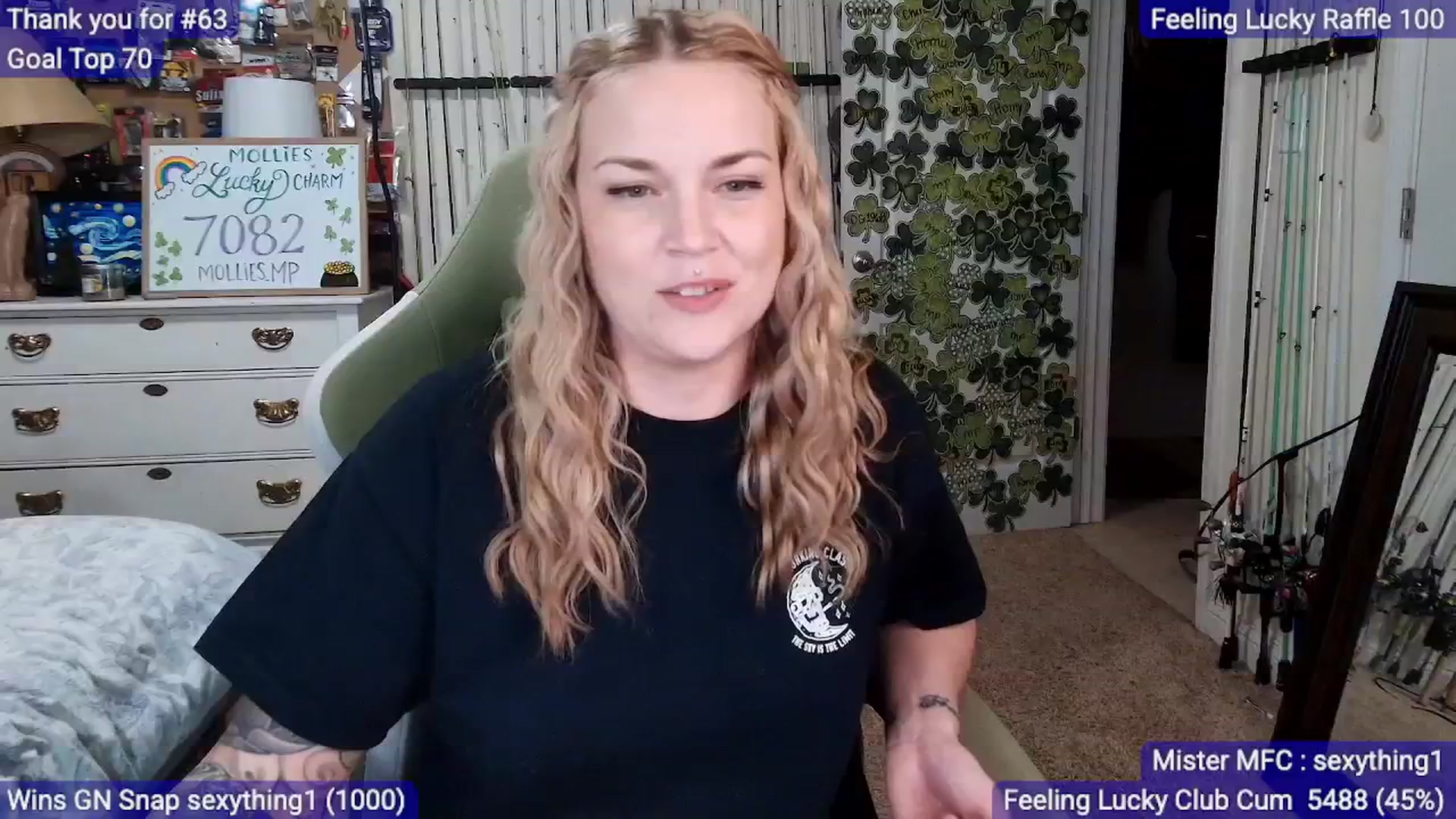 Gallery image thumbnail from MollieRose_'s myfreecams stream on, 03/12/2026, 04:12 image 20 of 20