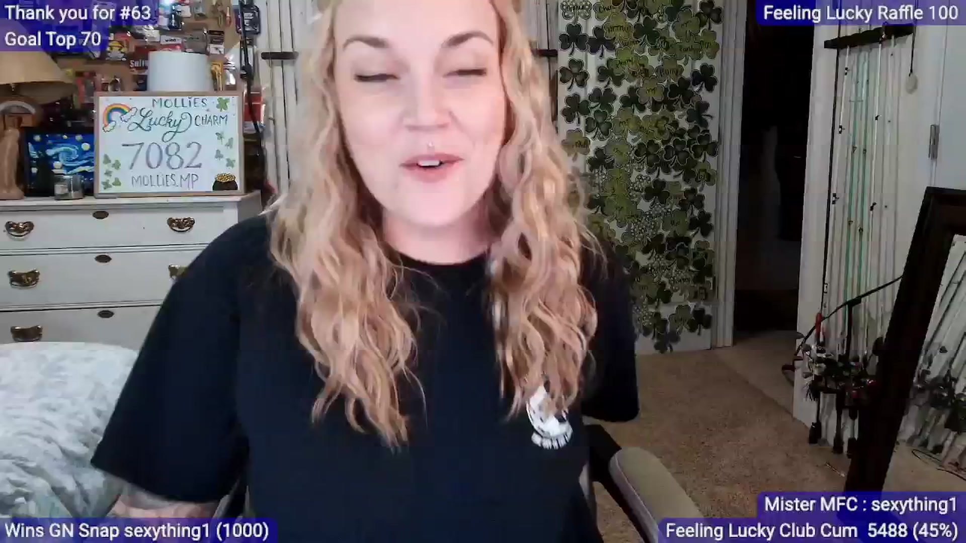 Gallery image thumbnail from MollieRose_'s myfreecams stream on, 03/12/2026, 04:12 image 18 of 20