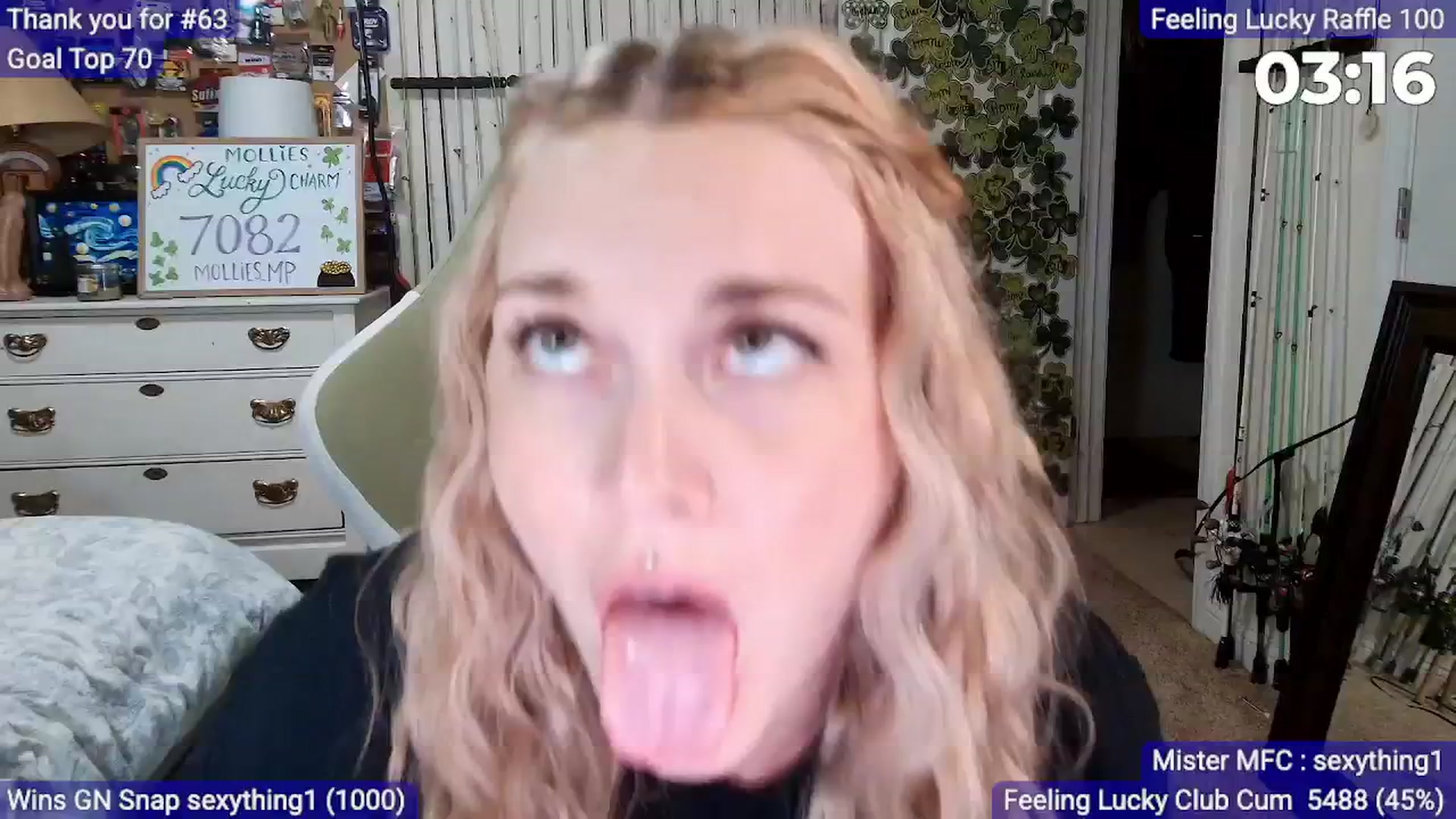 Gallery image thumbnail from MollieRose_'s myfreecams stream on, 03/12/2026, 04:12 image 12 of 20