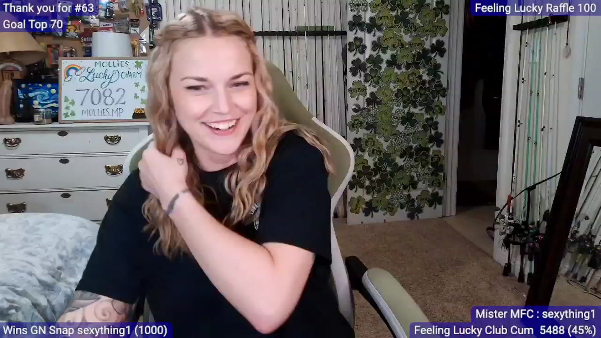 Gallery image thumbnail from MollieRose_'s myfreecams stream on, 03/12/2026, 04:12 image 19 of 20