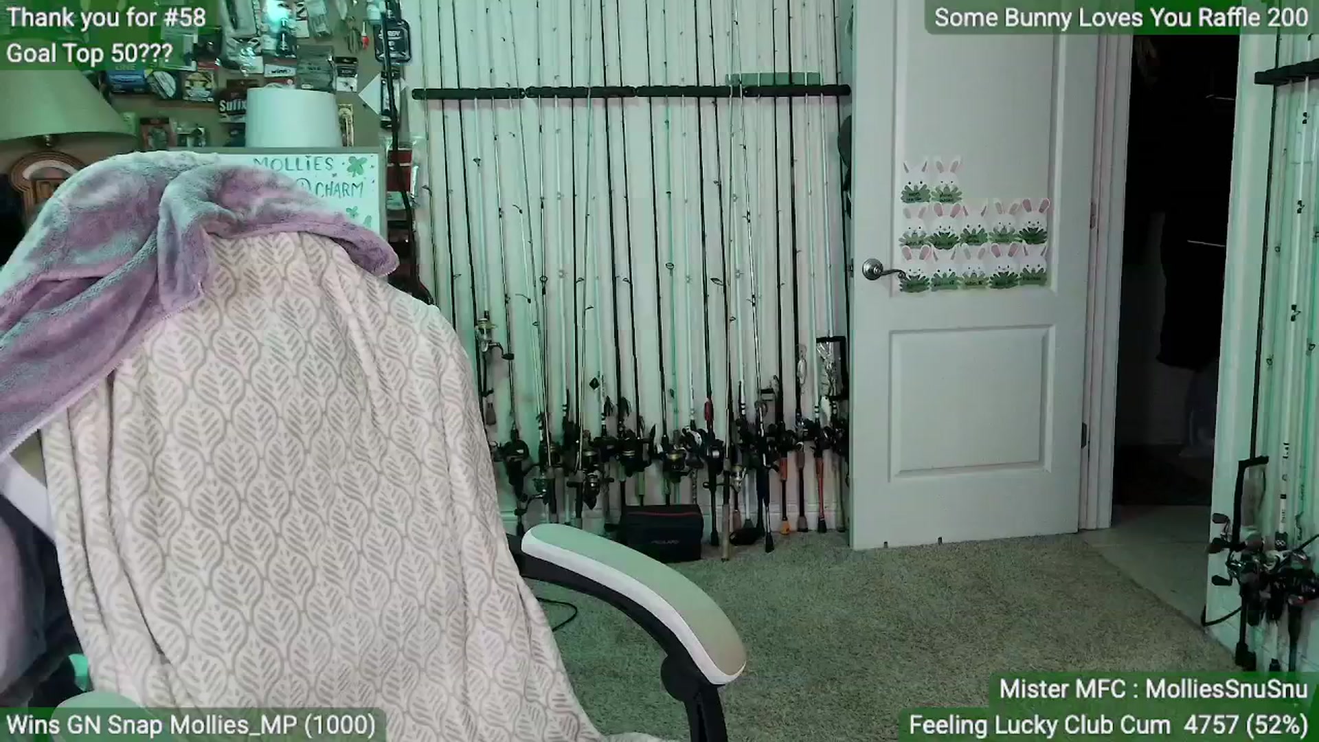 Gallery image thumbnail from MollieRose_'s myfreecams stream on, 03/18/2026, 04:01 image 16 of 20