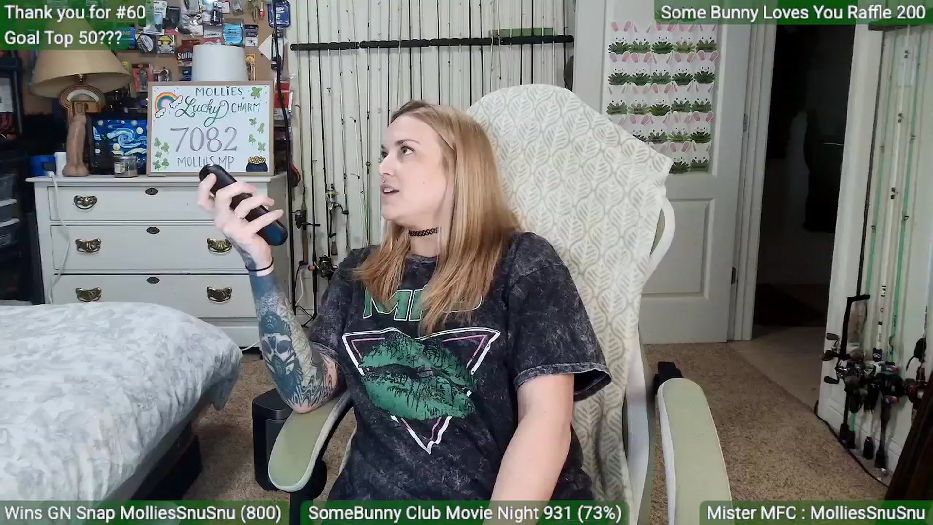 Gallery image thumbnail from MollieRose_'s myfreecams stream on, 03/19/2026, 01:01 image 16 of 20