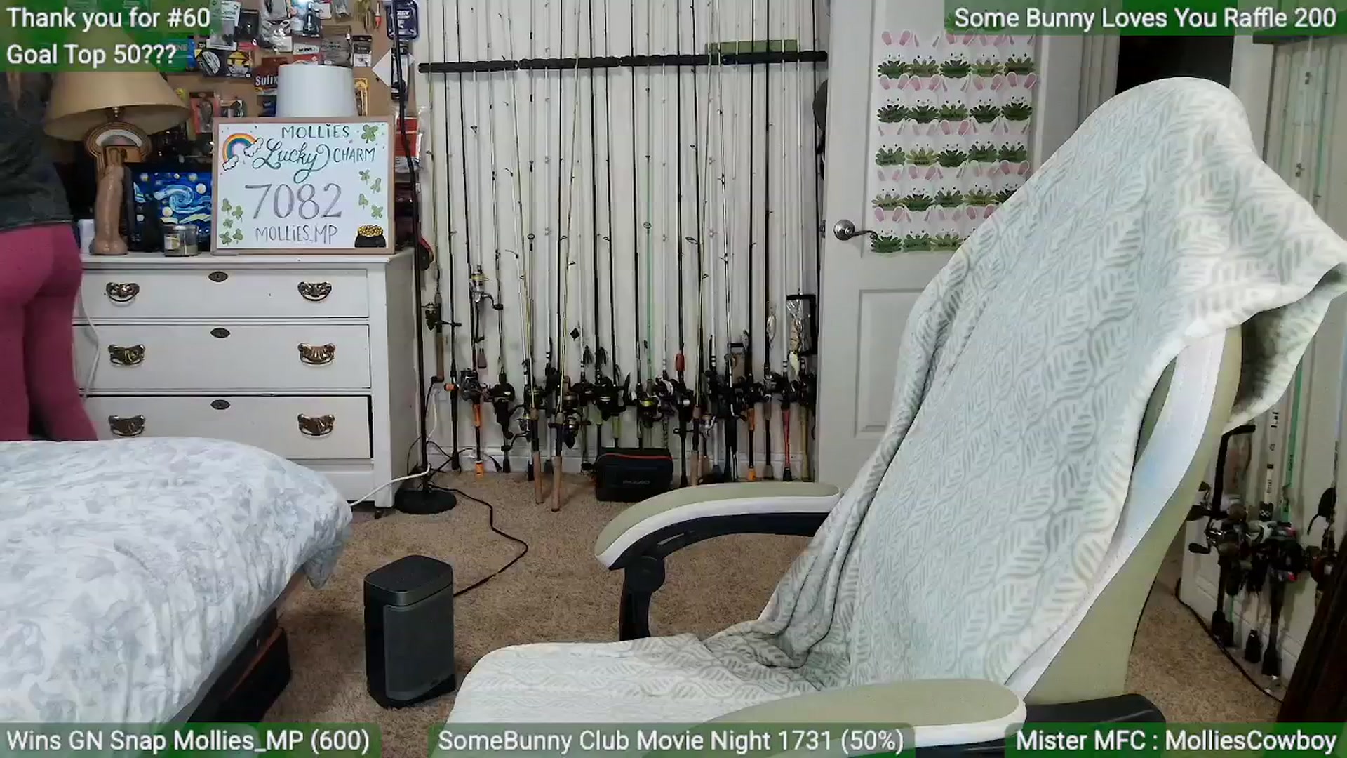 Gallery image thumbnail from MollieRose_'s myfreecams stream on, 03/19/2026, 01:01 image 15 of 20
