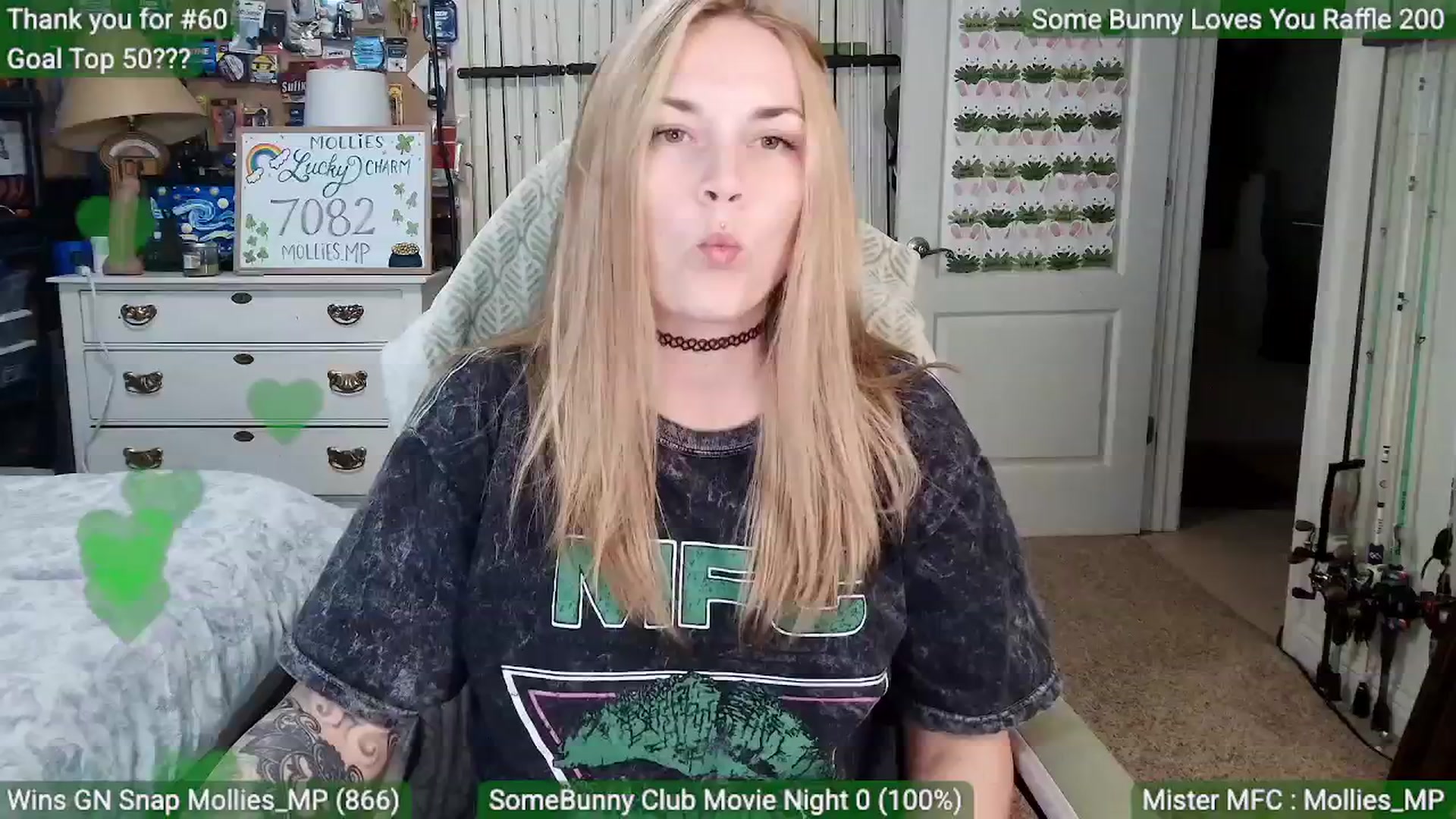 Gallery image thumbnail from MollieRose_'s myfreecams stream on, 03/19/2026, 01:02 image 16 of 20