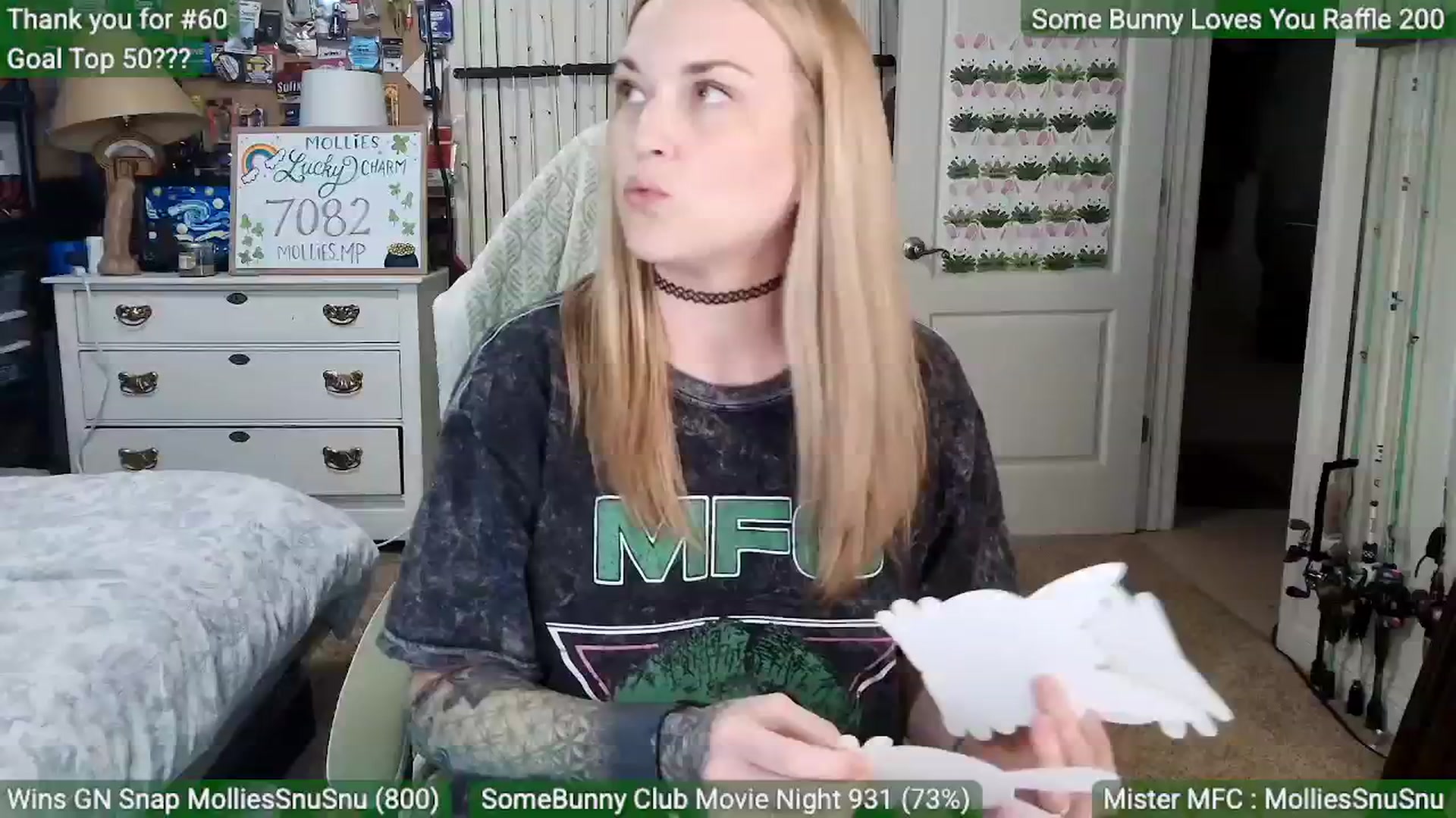 Gallery image thumbnail from MollieRose_'s myfreecams stream on, 03/19/2026, 01:02 image 15 of 20