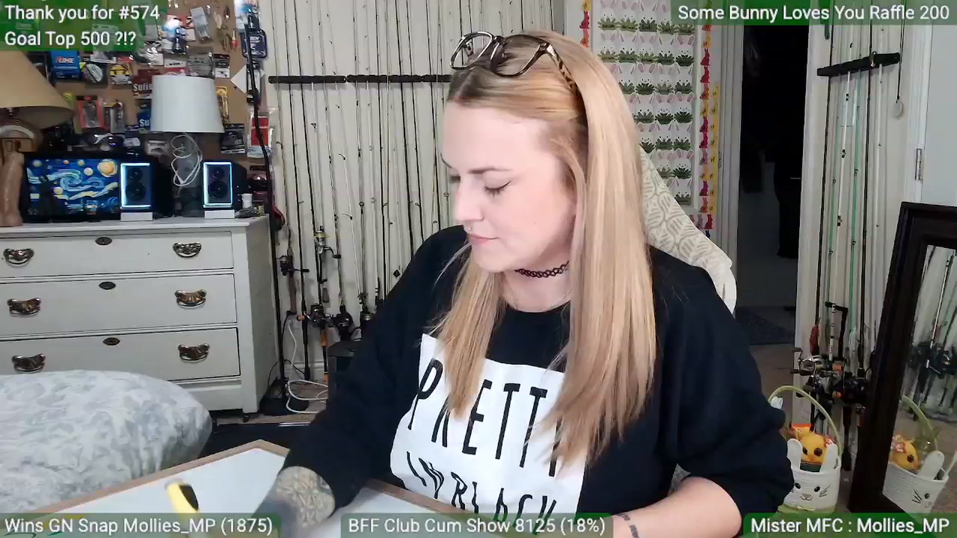 Gallery image thumbnail from MollieRose_'s myfreecams stream on, 04/02/2026, 03:42 image 1 of 20
