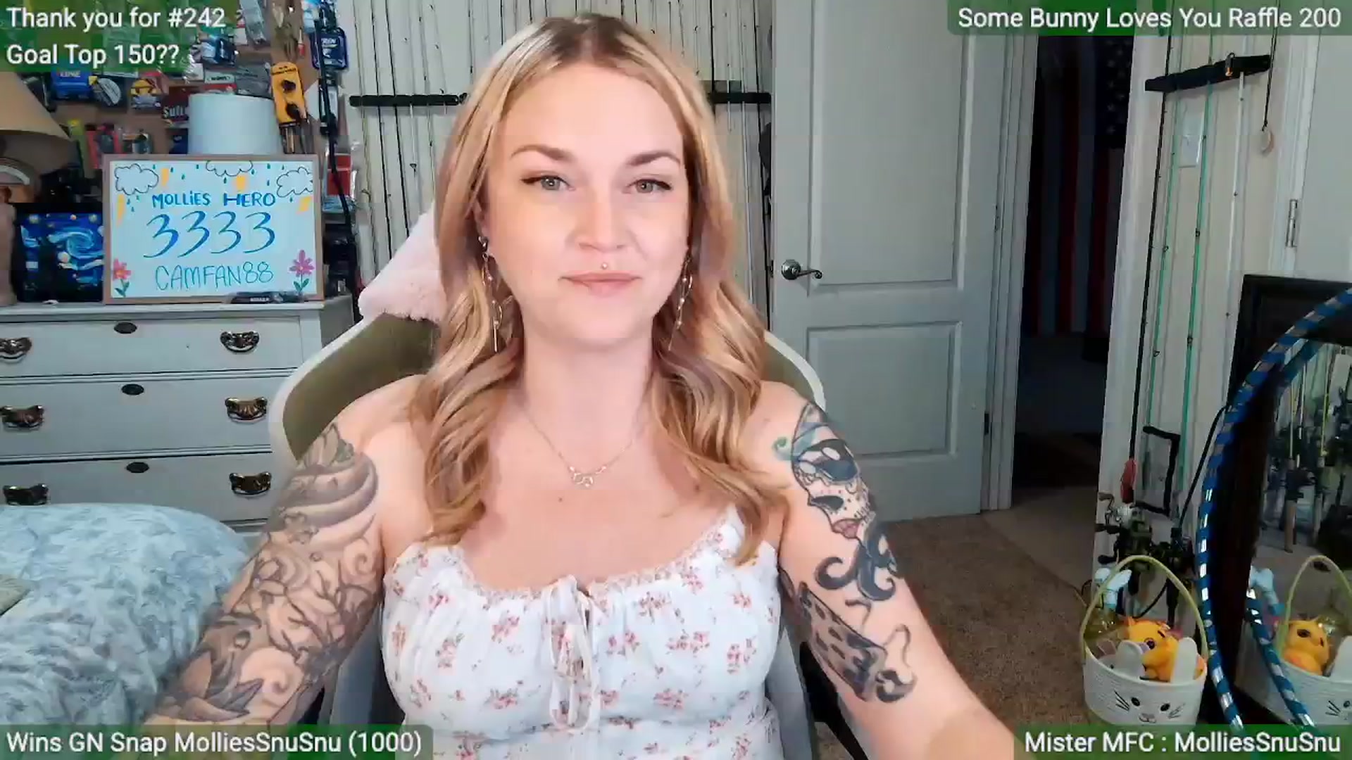 Gallery image thumbnail from MollieRose_'s myfreecams stream on, 04/07/2026, 03:59 image 6 of 20