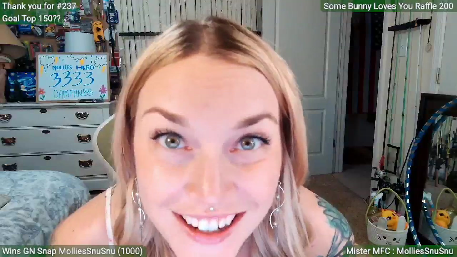 Gallery image thumbnail from MollieRose_'s myfreecams stream on, 04/07/2026, 04:30 image 5 of 20