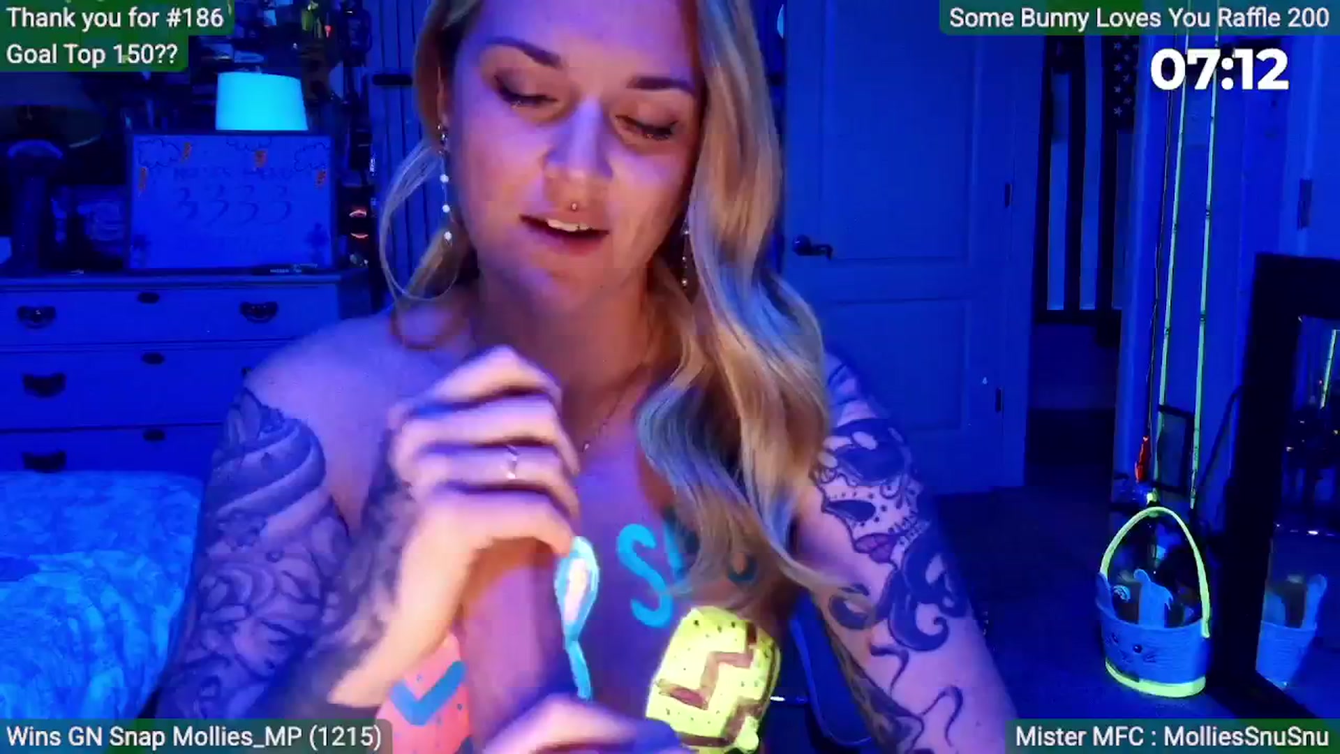 Gallery image thumbnail from MollieRose_'s myfreecams stream on, 04/07/2026, 05:08 image 8 of 20