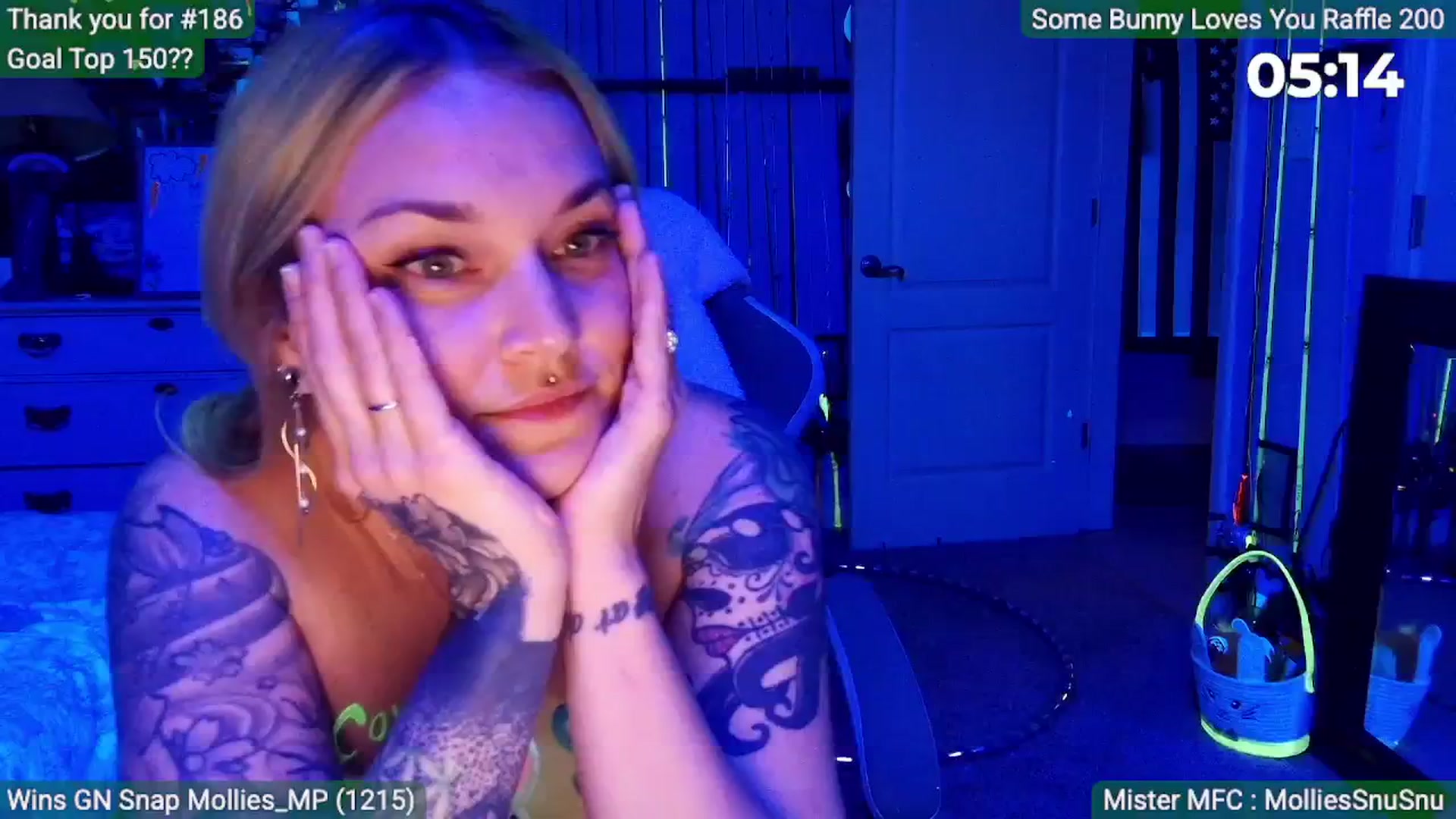 Gallery image thumbnail from MollieRose_'s myfreecams stream on, 04/07/2026, 05:08 image 10 of 20