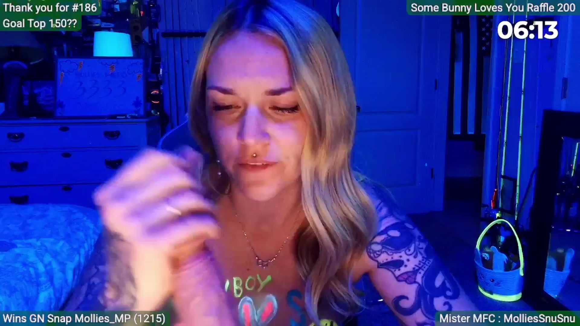 Gallery image thumbnail from MollieRose_'s myfreecams stream on, 04/07/2026, 05:08 image 9 of 20
