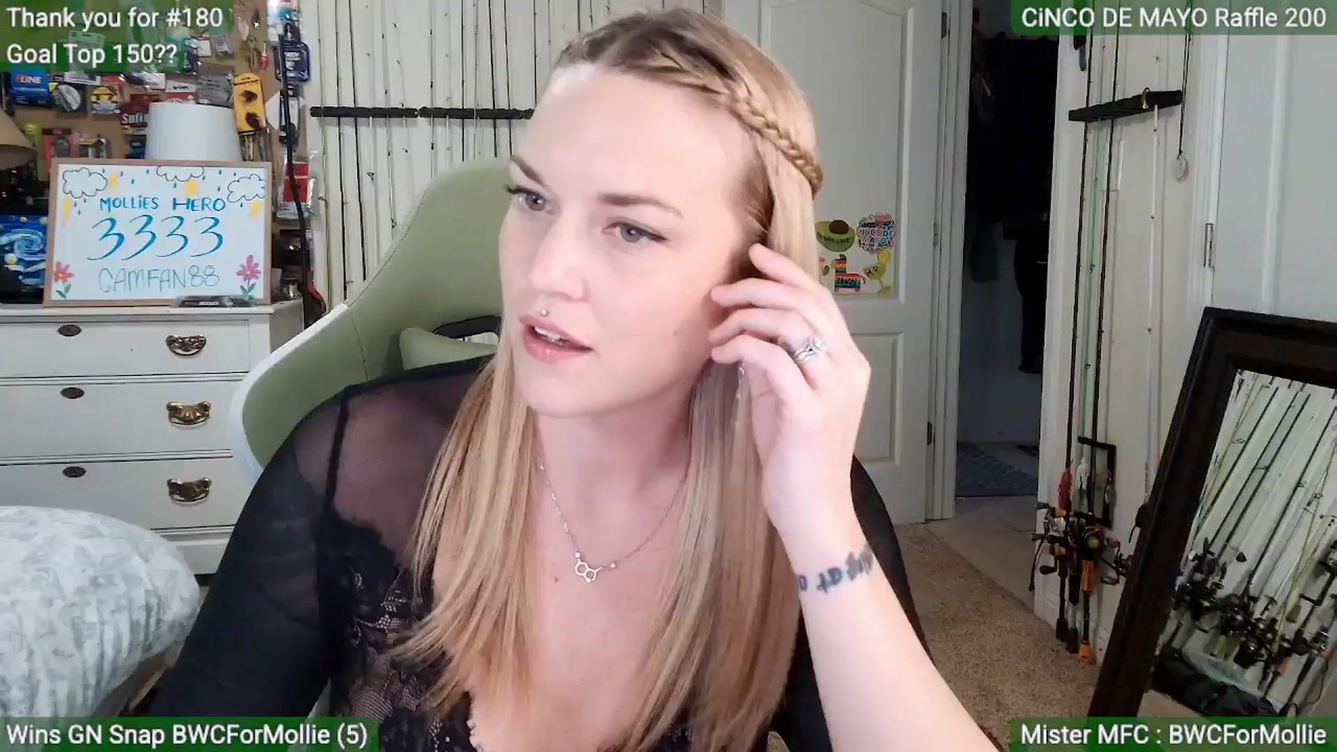 Gallery image thumbnail from MollieRose_'s myfreecams stream on, 04/08/2026, 23:54 image 16 of 20