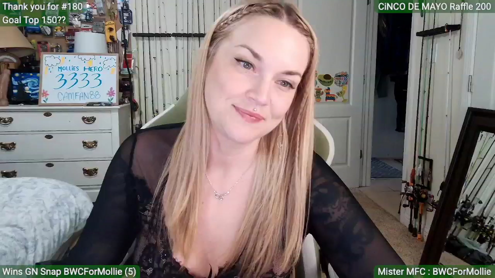 Gallery image thumbnail from MollieRose_'s myfreecams stream on, 04/08/2026, 23:54 image 3 of 20