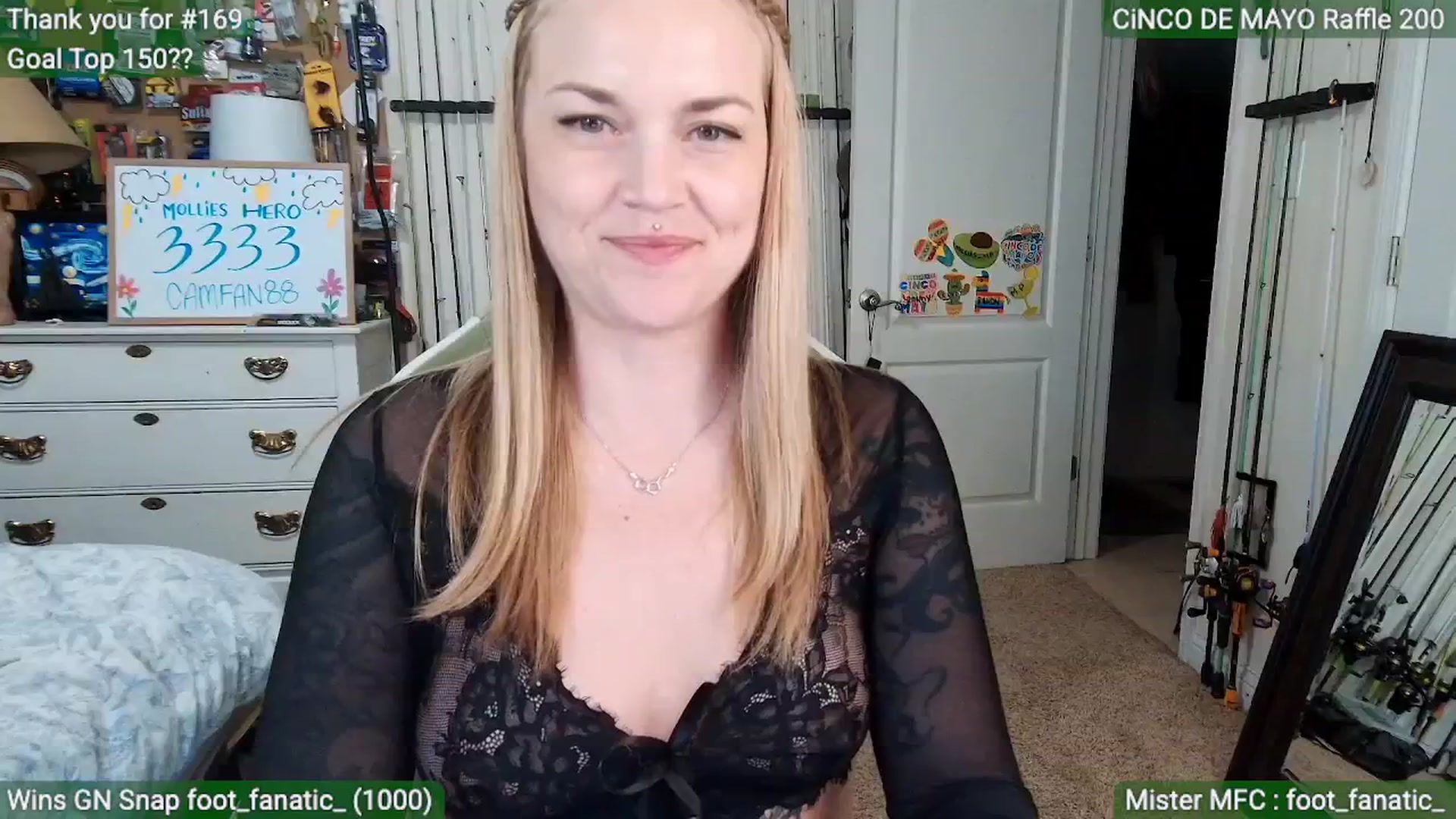 Gallery image thumbnail from MollieRose_'s myfreecams stream on, 04/09/2026, 01:36 image 17 of 20