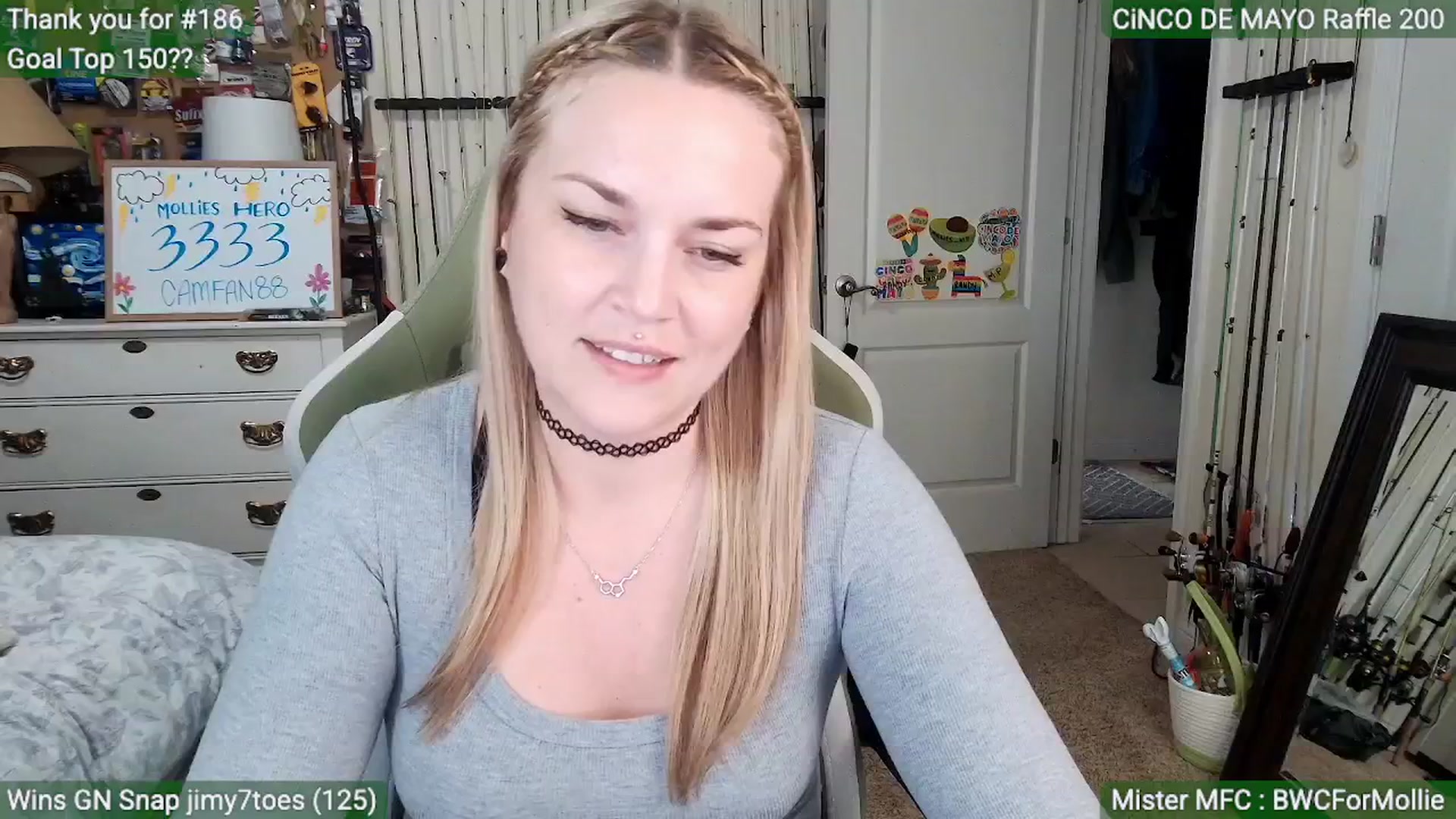 Gallery image thumbnail from MollieRose_'s myfreecams stream on, 04/09/2026, 23:55 image 17 of 20